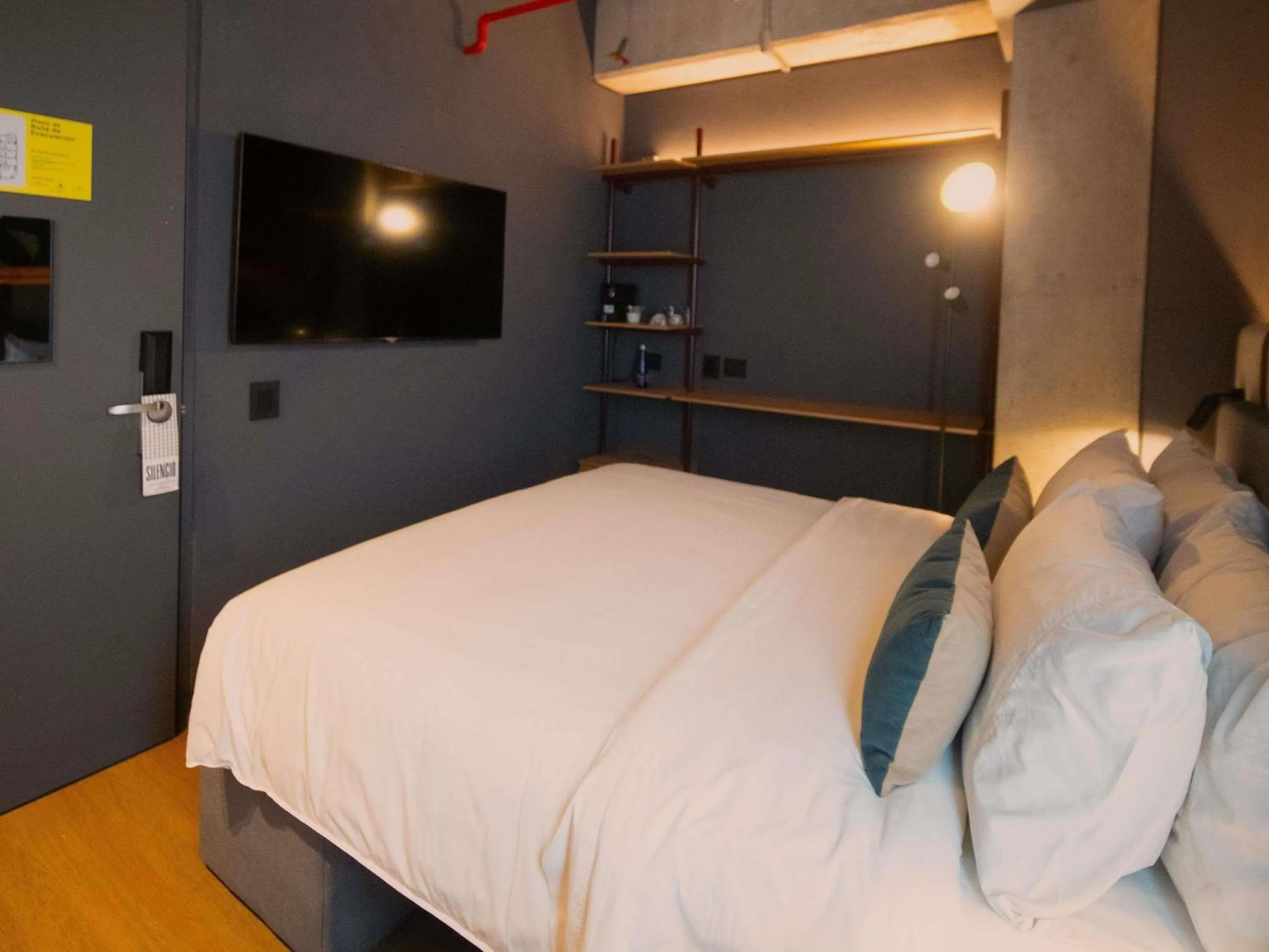 Bedroom, Bed in Tribe Medellín