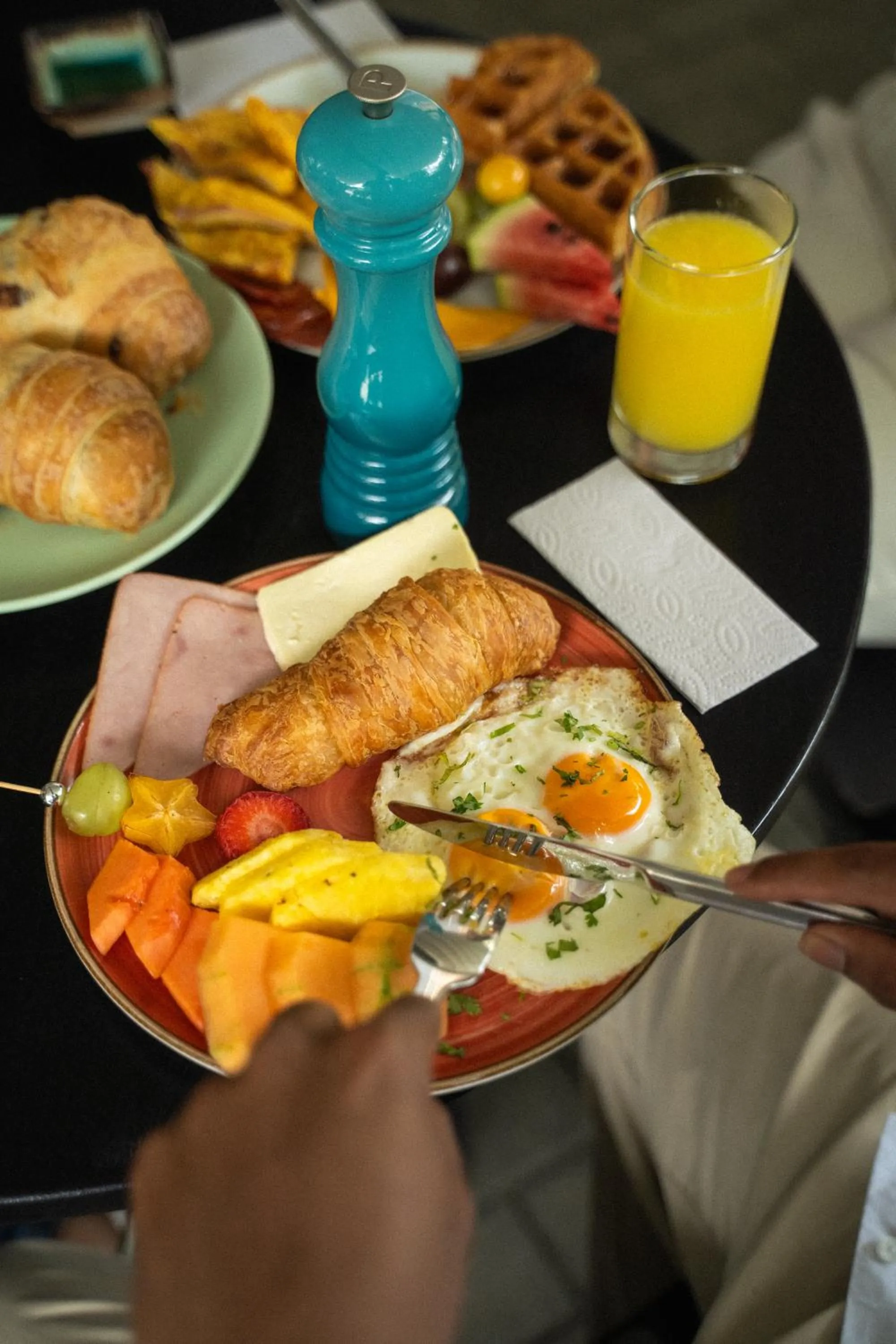 Breakfast in Tribe Medellín