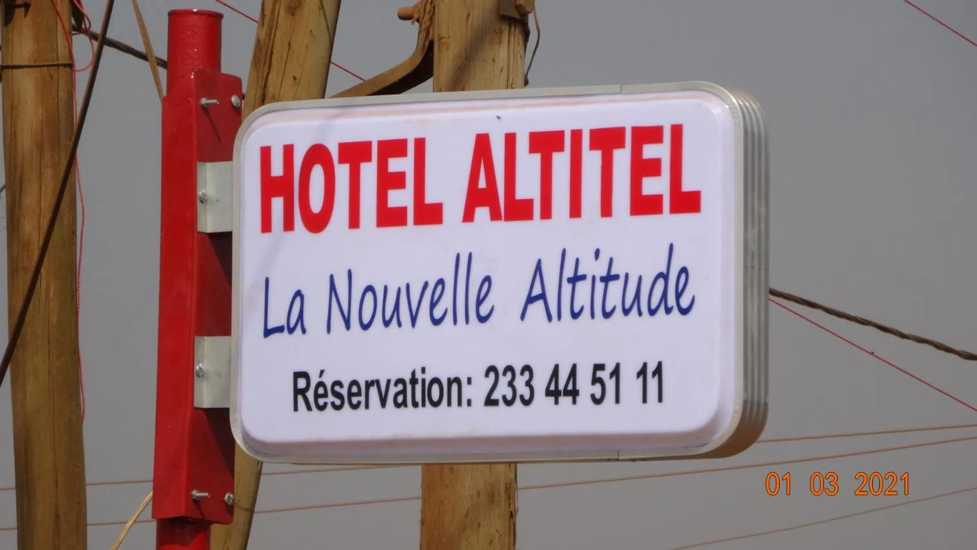 Logo/Certificate/Sign in Hôtel Altitel