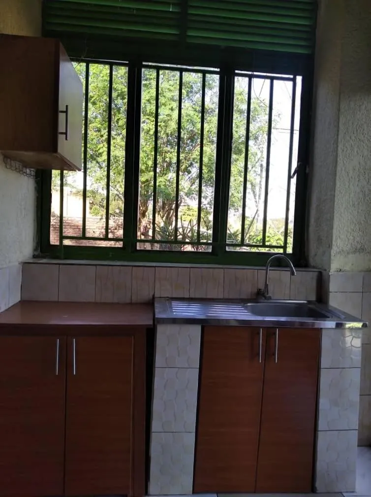 Kitchen or kitchenette in Zion INN