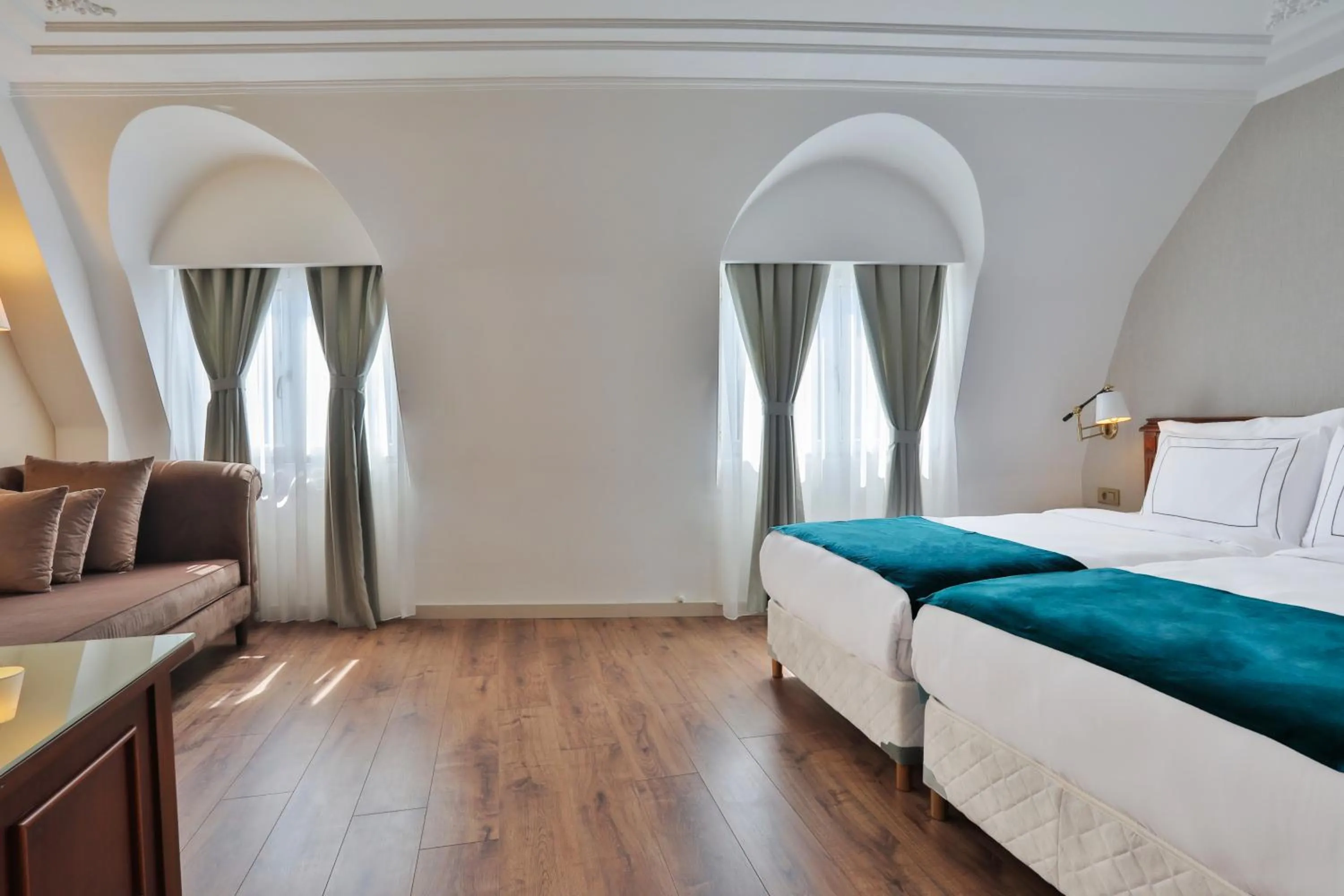 Photo of the whole room, Bed in Orient Express & Spa by Orka Hotels