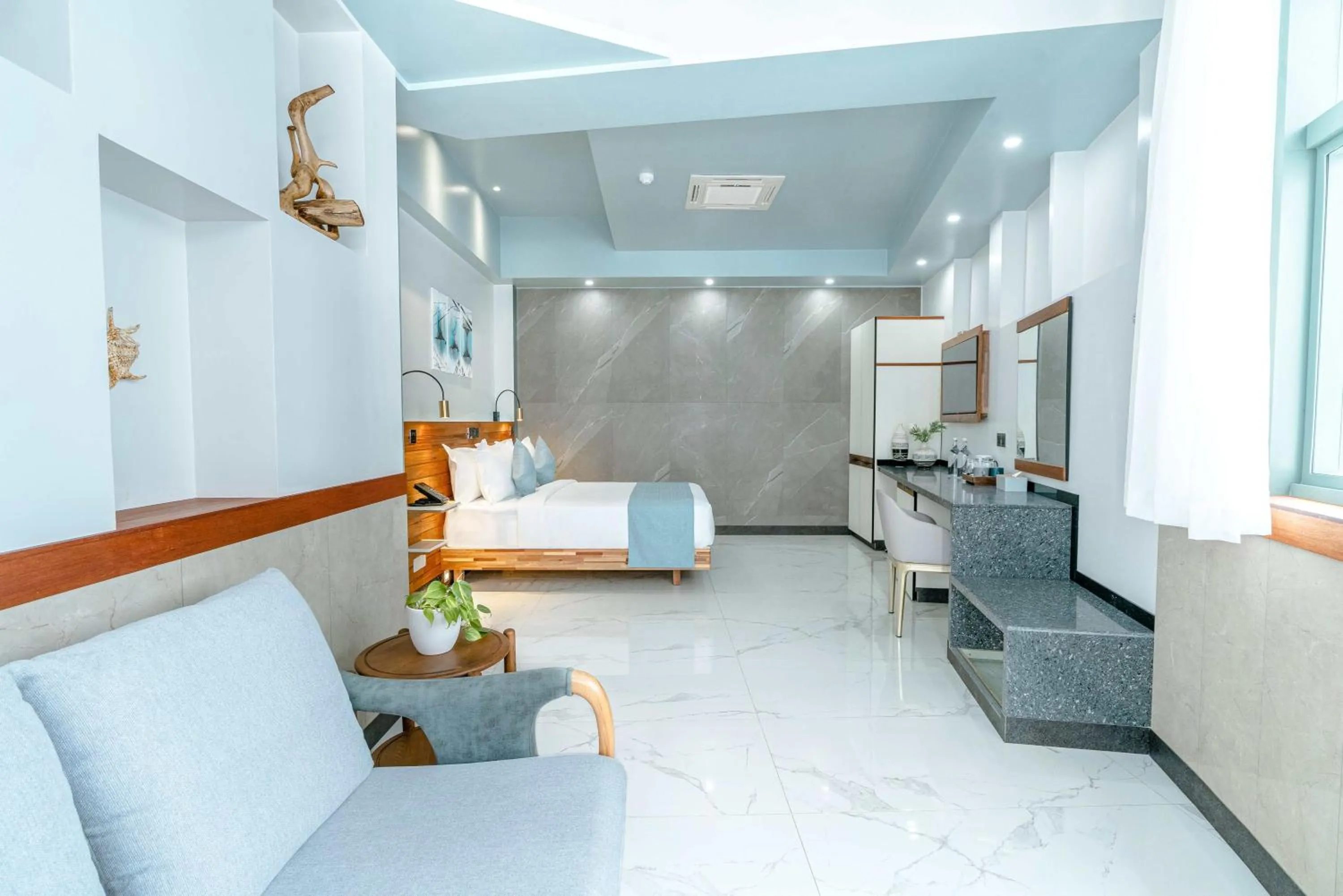 Bedroom in Marukab Plaza