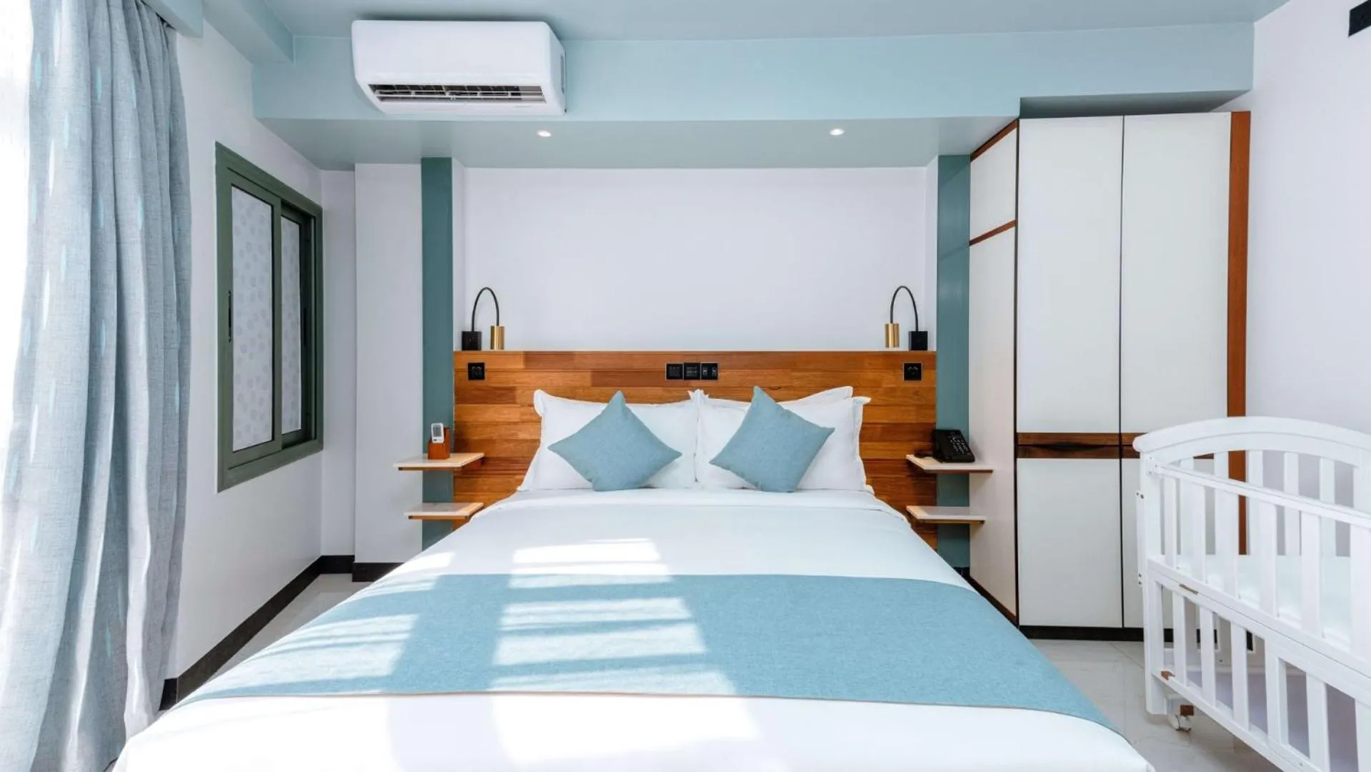 Bedroom, Bed in Marukab Plaza