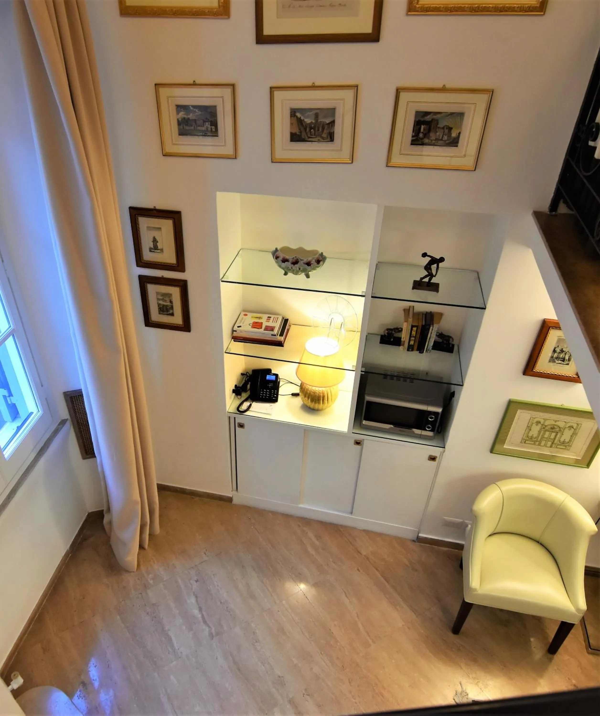 Living room in Babuino 79