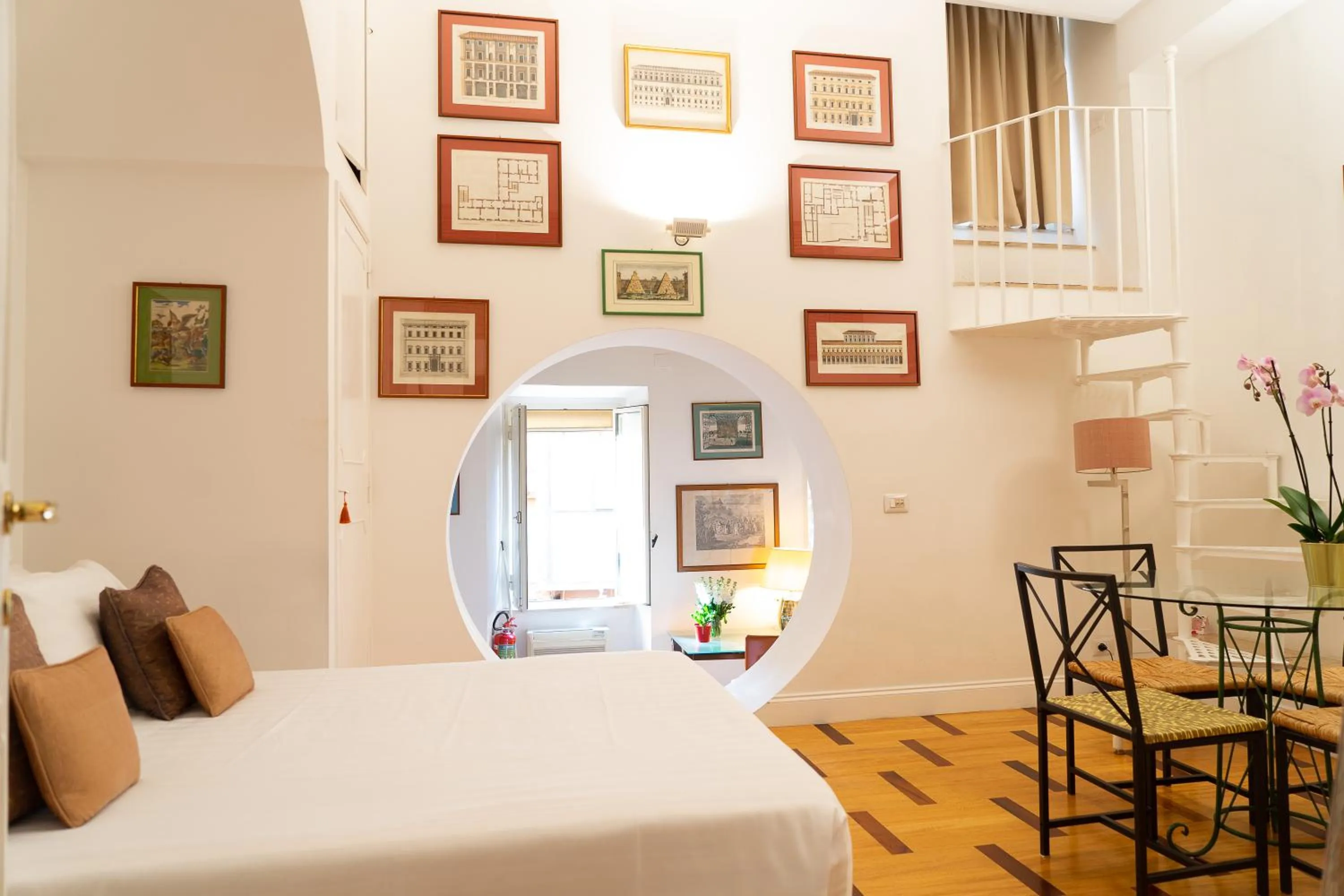 Bedroom, Bed in Babuino 79