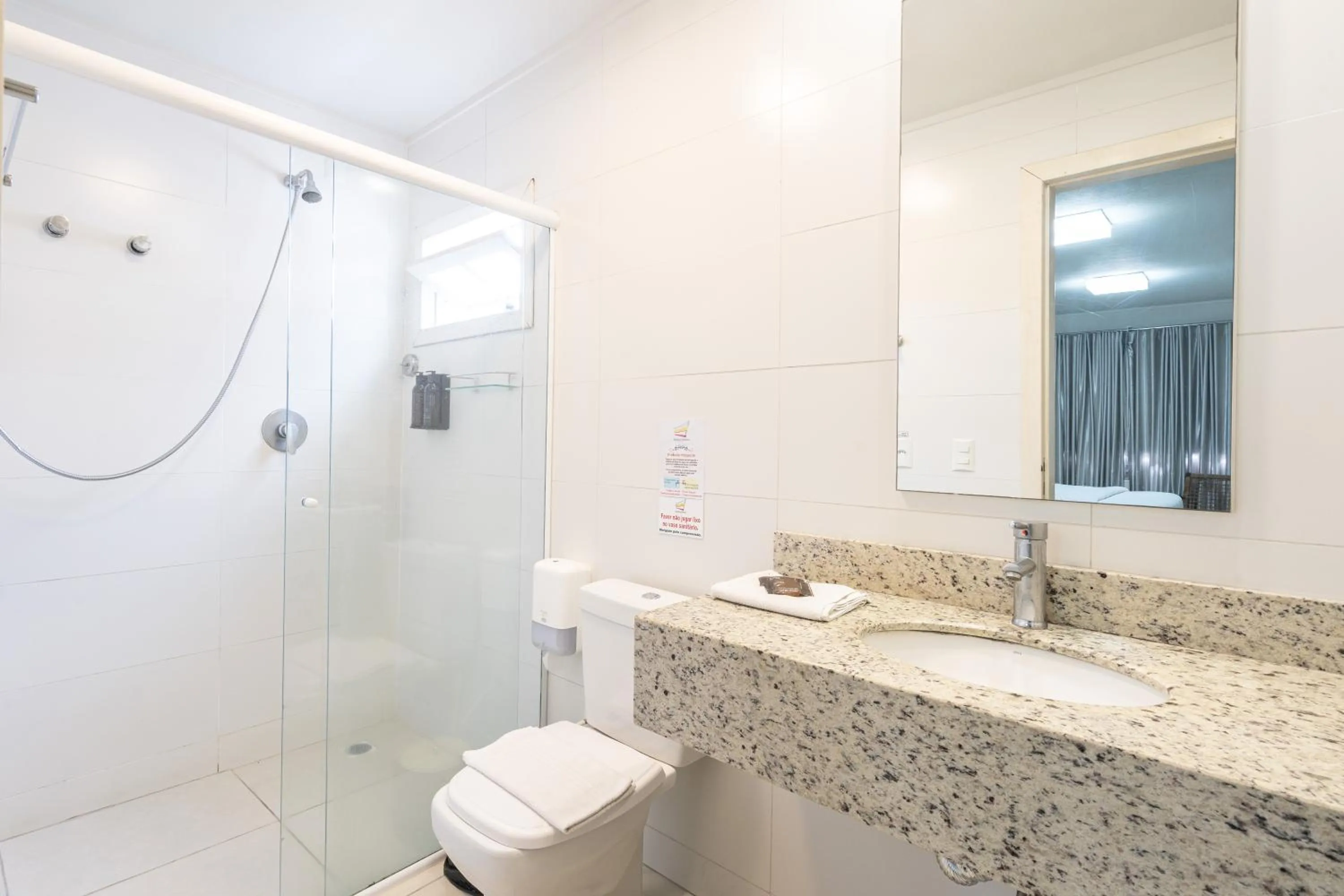 Shower in Pousada Quinta da Baleeira