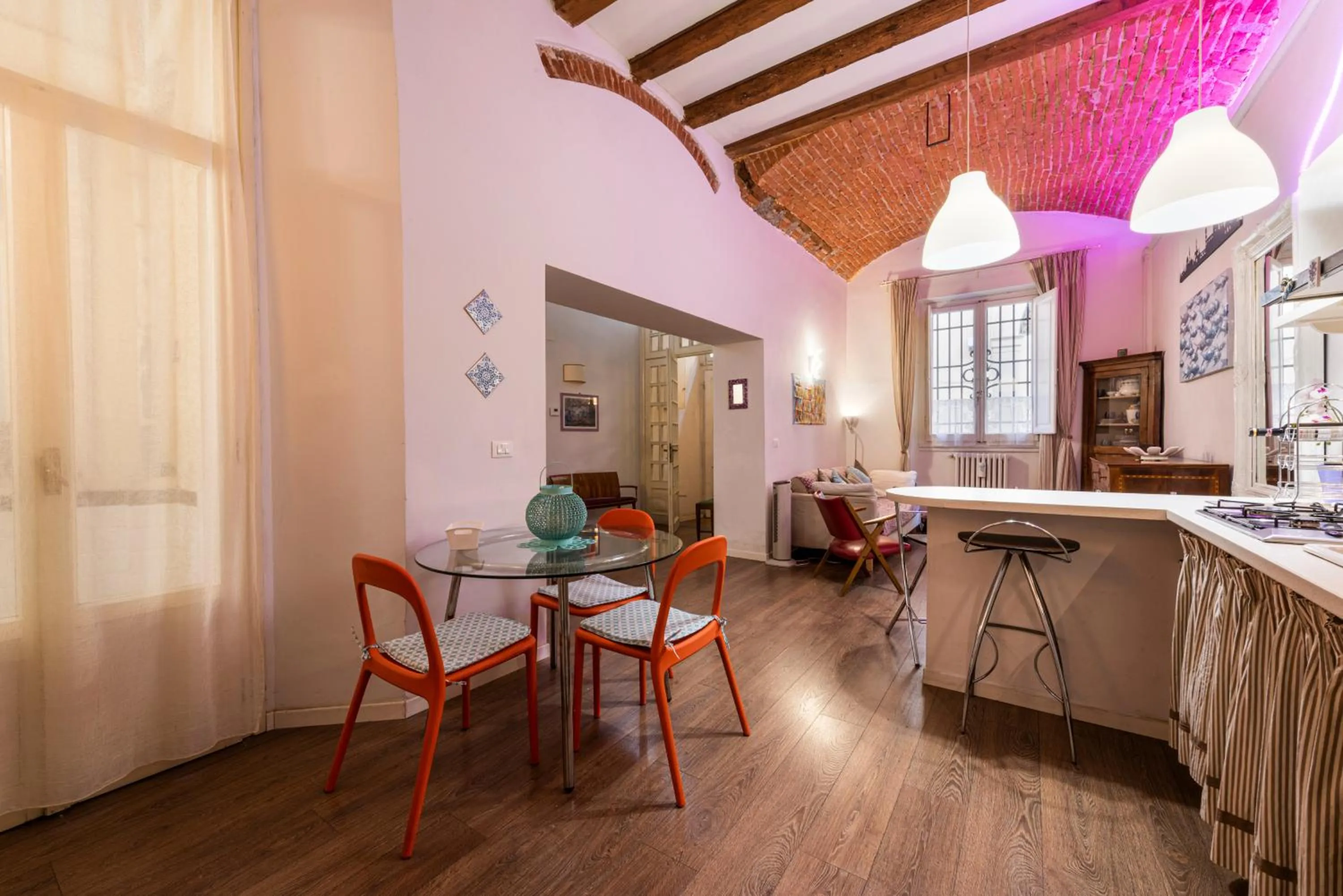 Kitchen or kitchenette in Florence Hideaway by Mmega