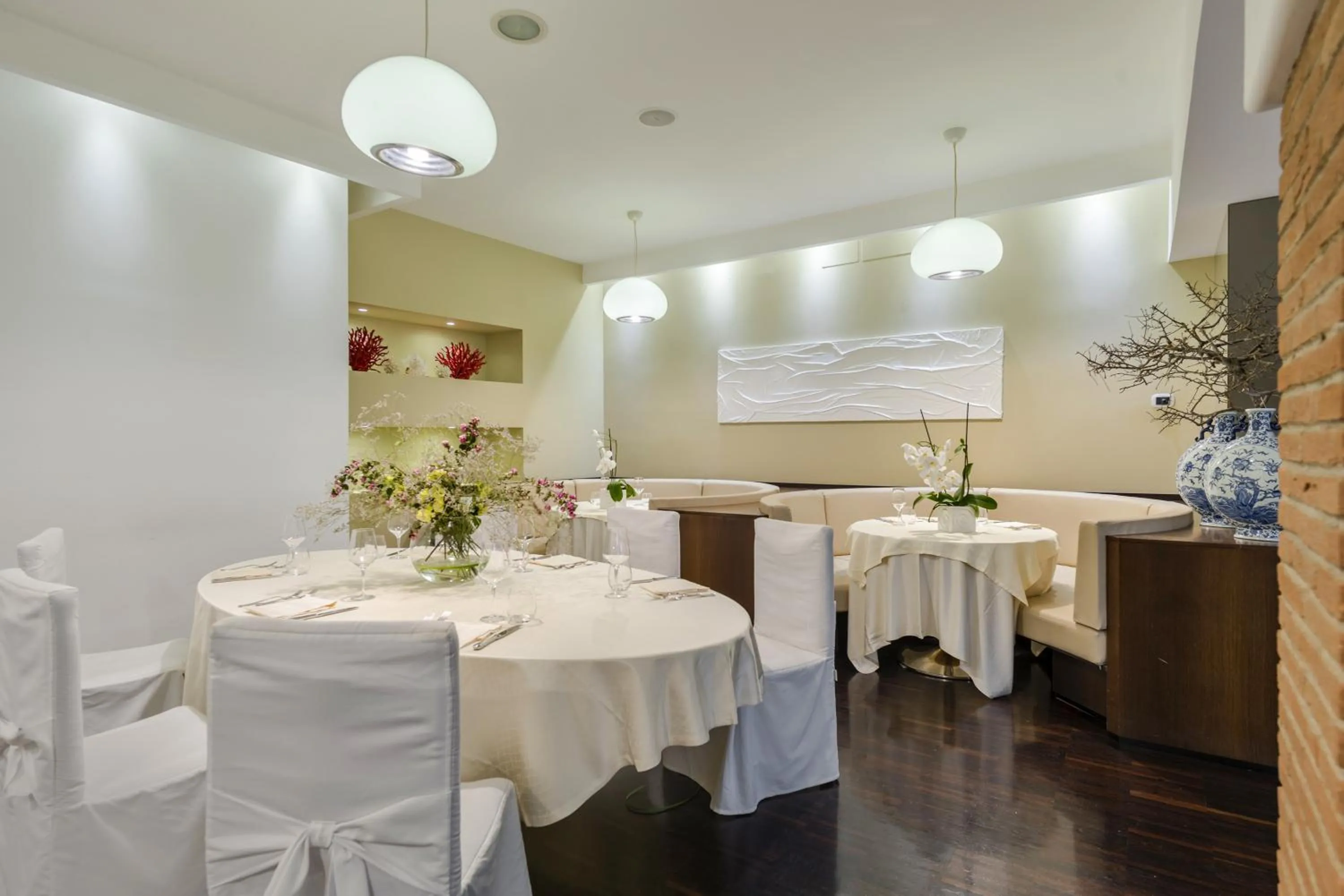 Restaurant/places to eat in Albergo La Pace