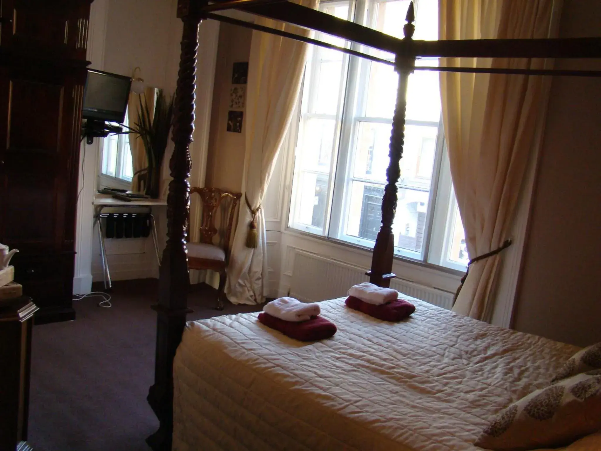 Deluxe Double Room in Callander Meadows Deluxe Double Room in Callander Meadows