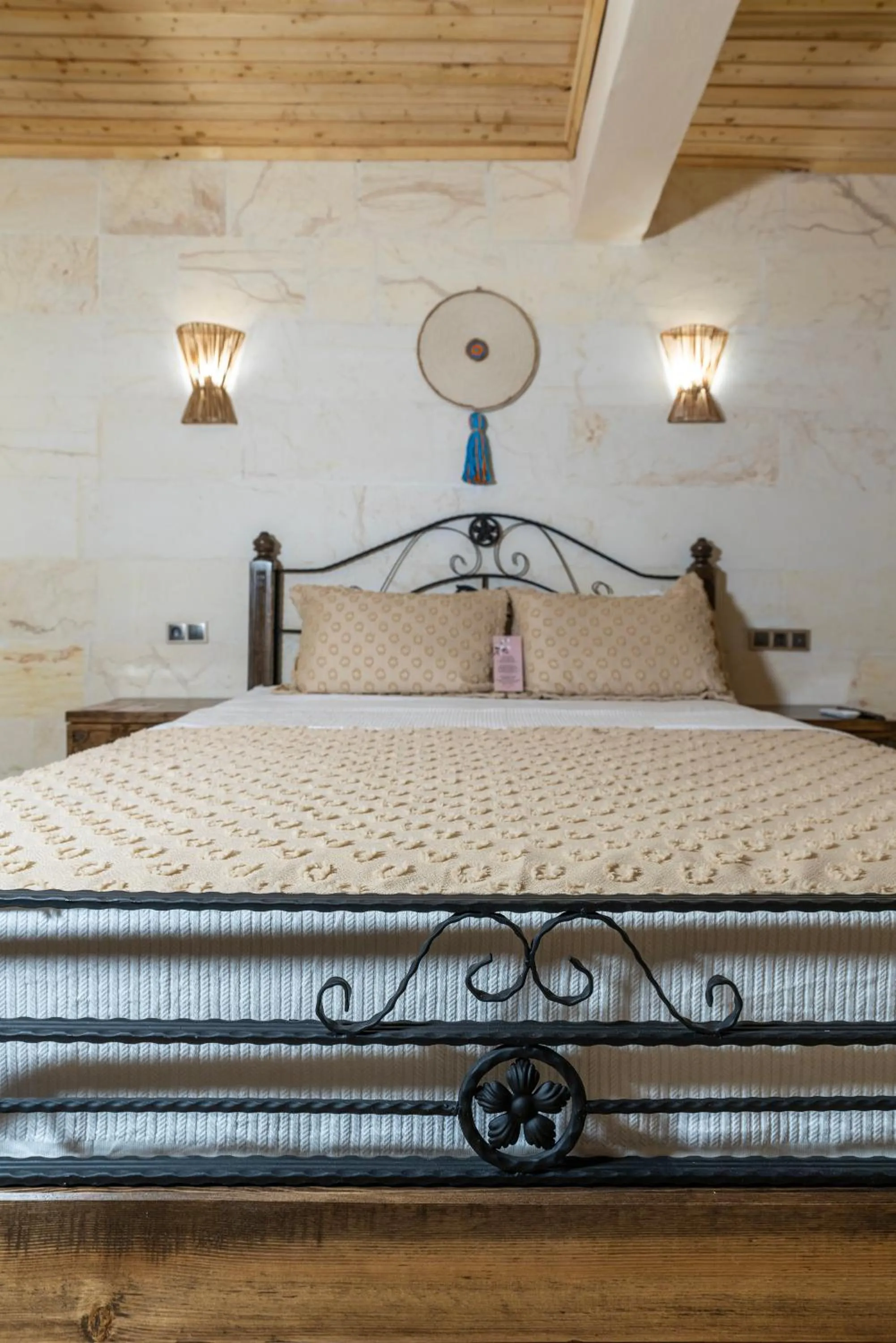 Bed in ASTARTE HOTEL