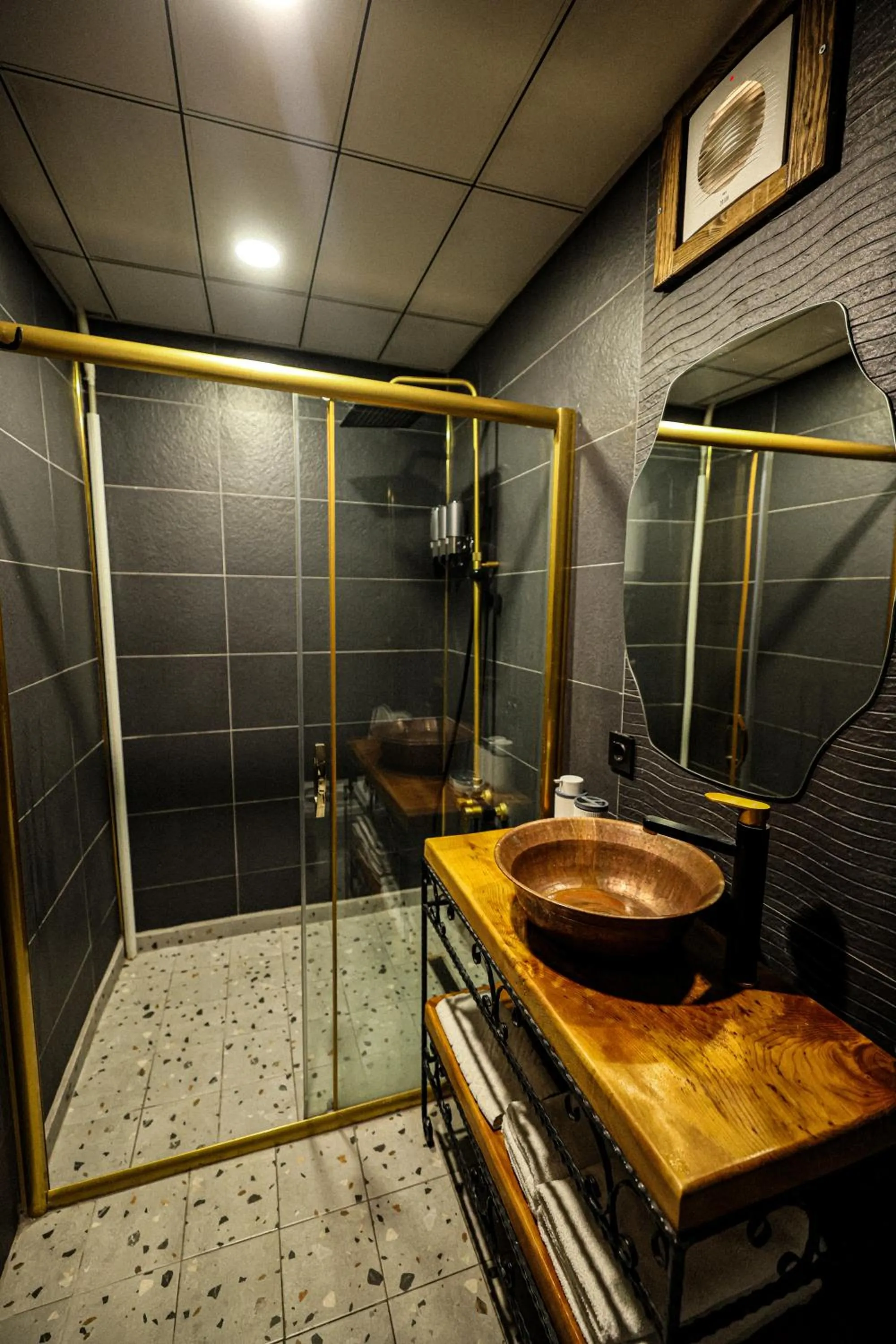 Shower in ASTARTE HOTEL