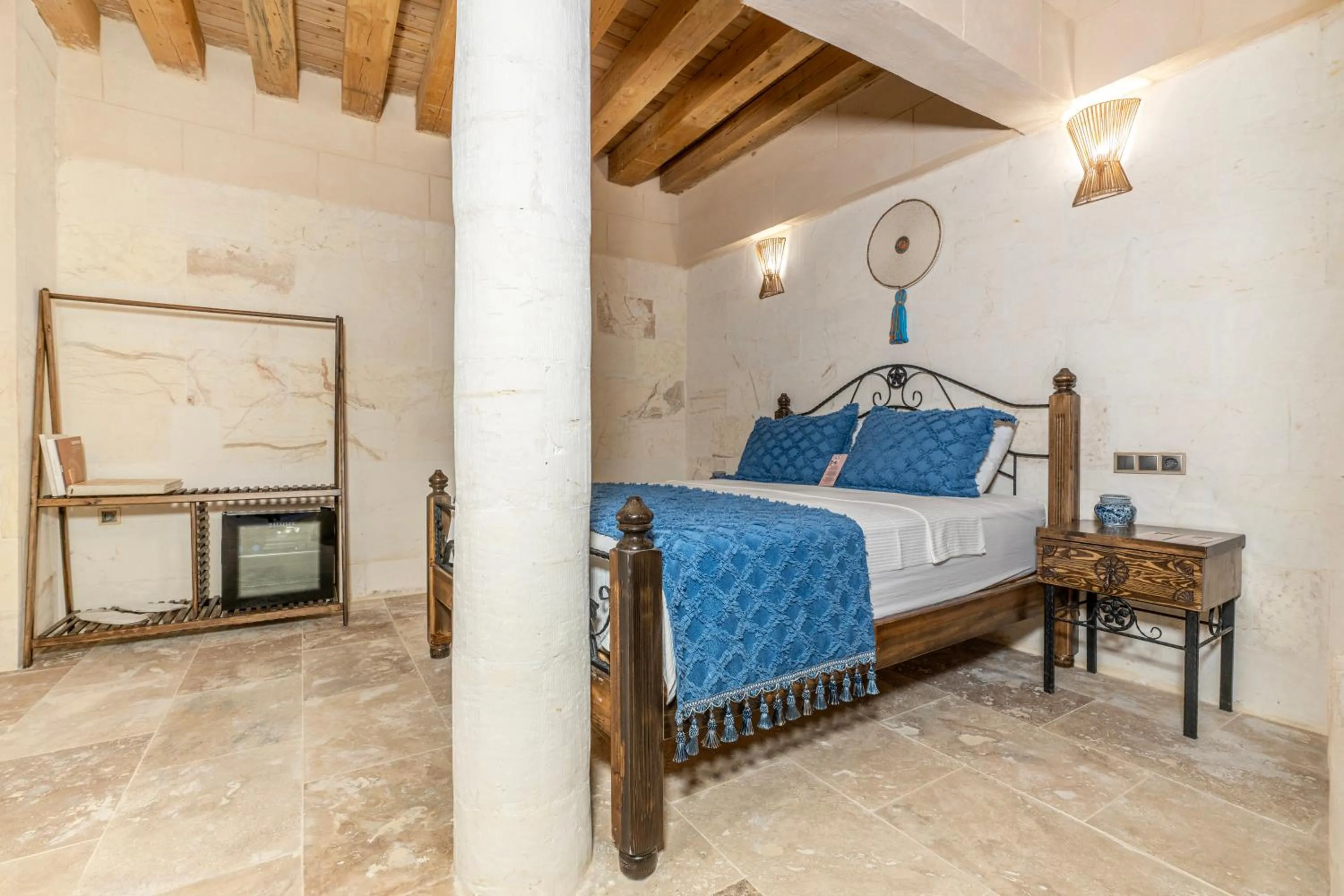 Bed in ASTARTE HOTEL