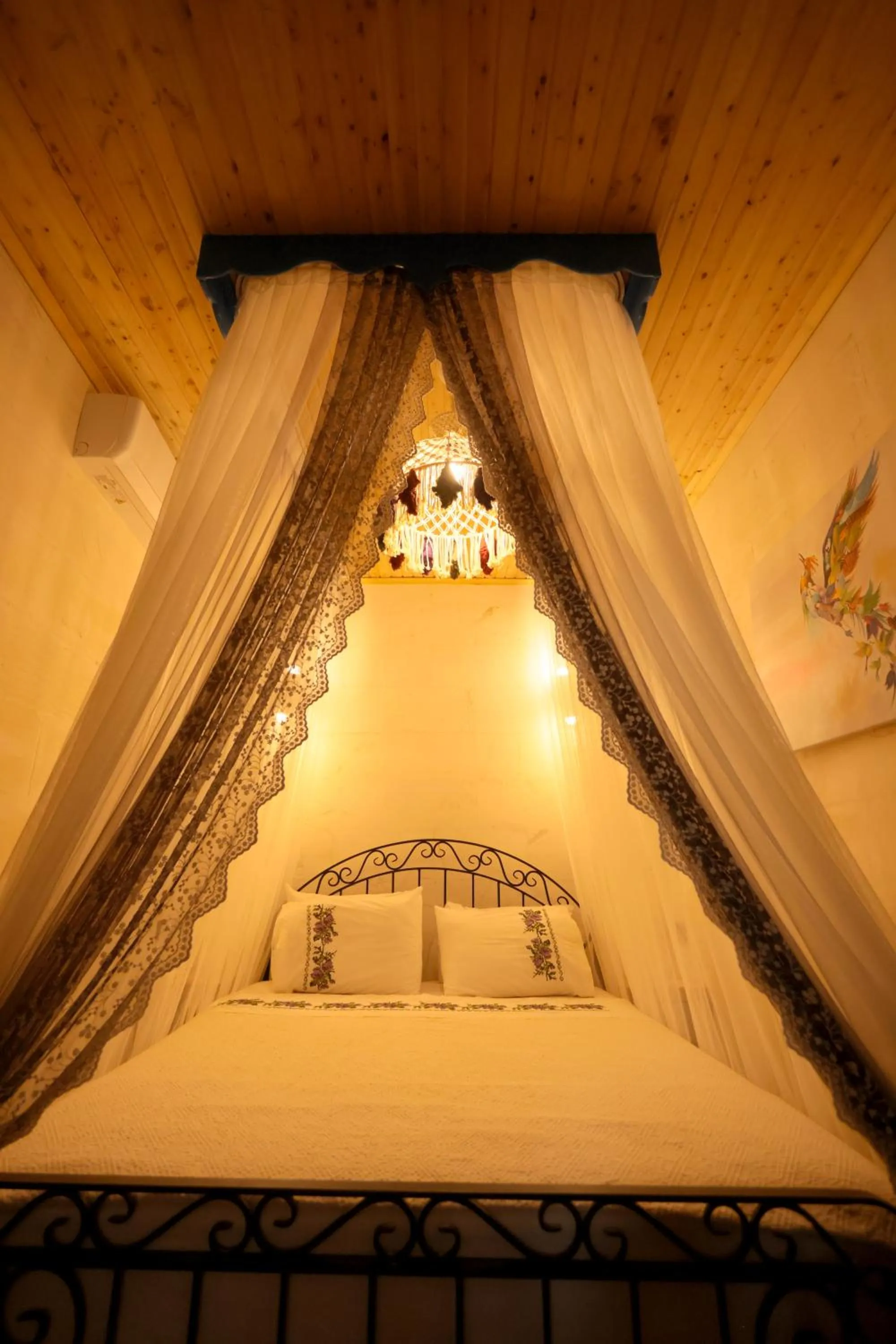 Bed in ASTARTE HOTEL