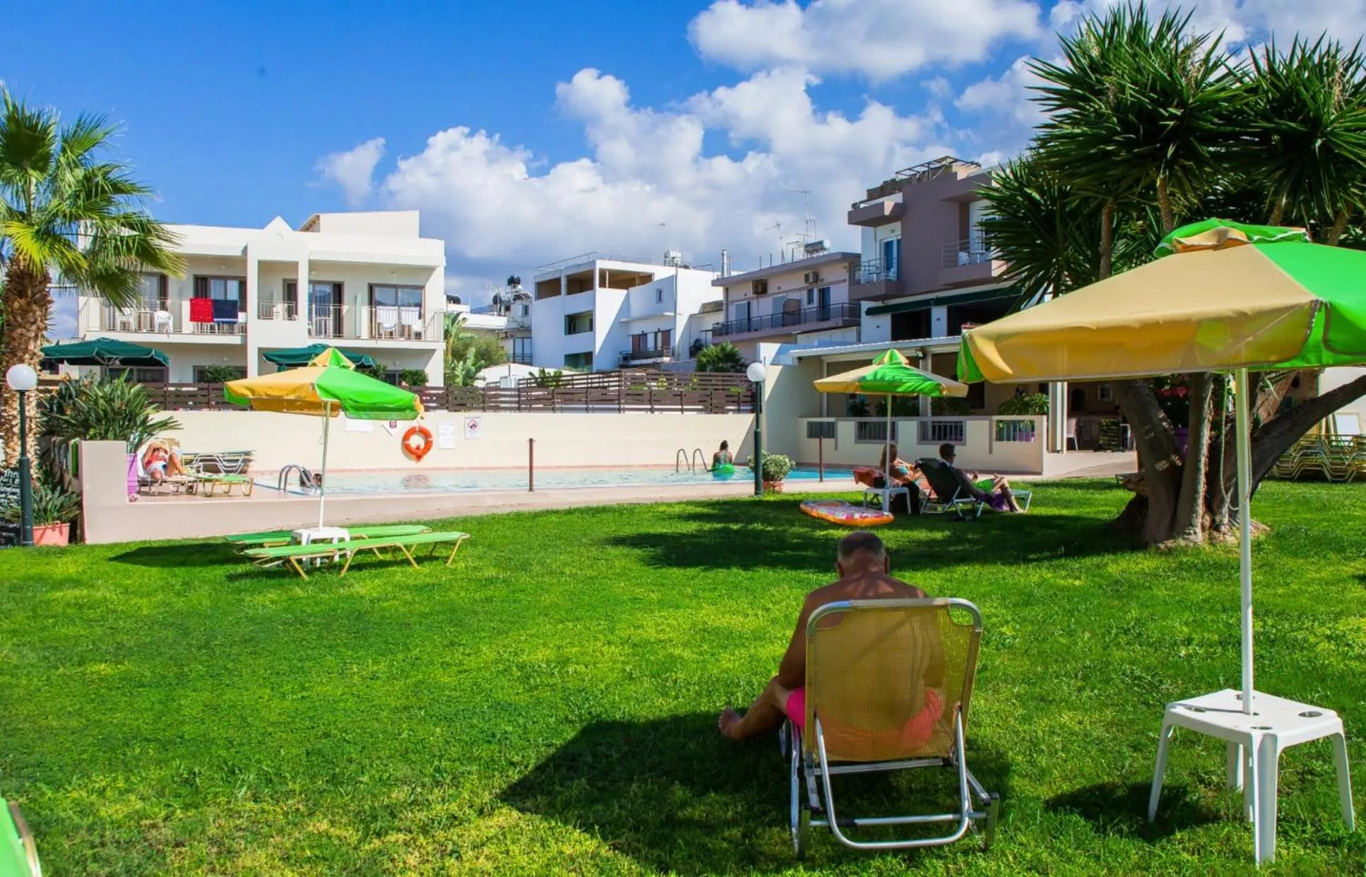 Garden in Theoni Apartments