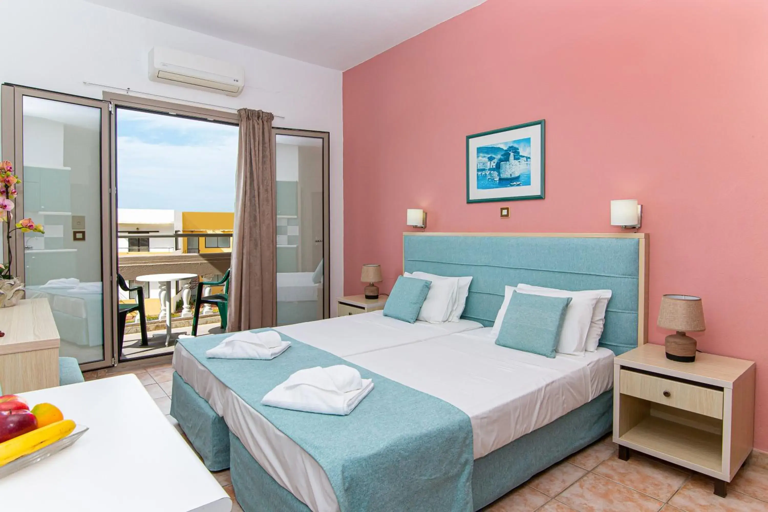 Bedroom, Bed in Theoni Apartments Bedroom, Bed in Theoni Apartments