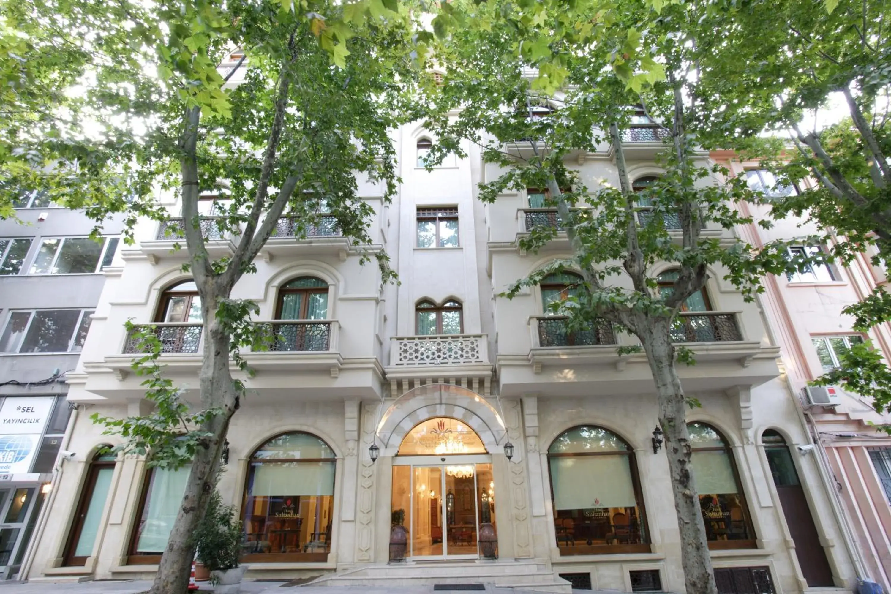 Facade/entrance in Hotel Sultanhan - Special Category Facade/entrance in Hotel Sultanhan - Special Category