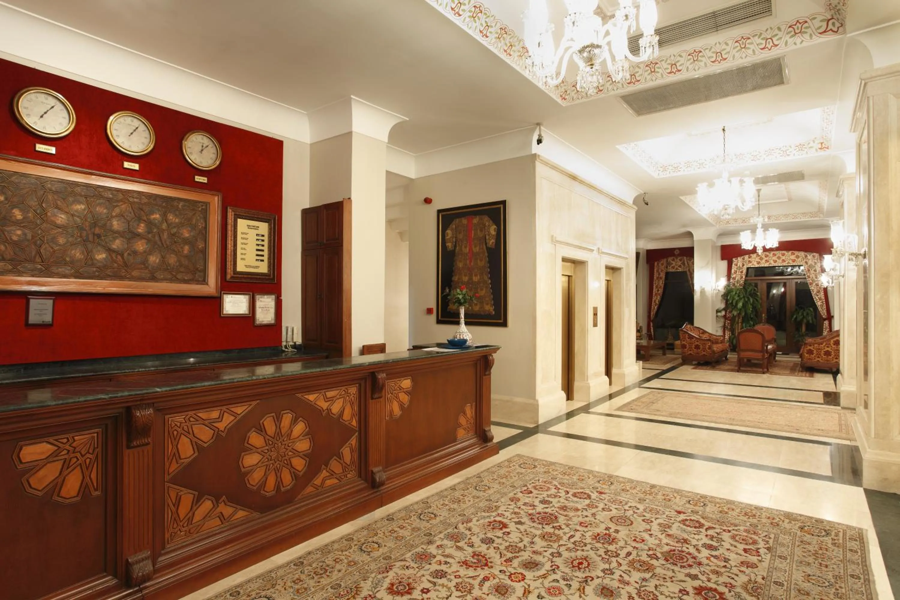Lobby or reception in Hotel Sultanhan - Special Category