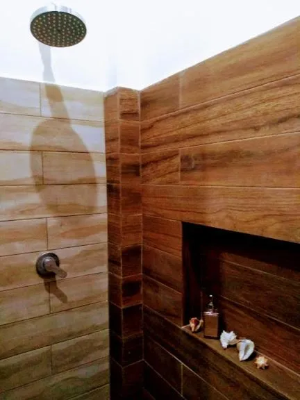 Shower in Cozy and spacious apartment by Tulum 10
