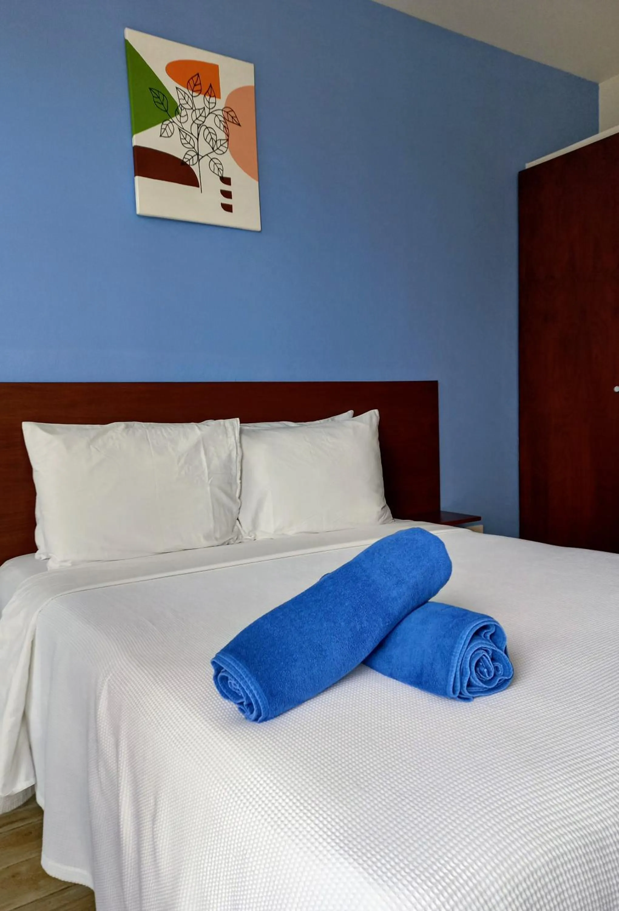 Bedroom, Bed in Cozy and spacious apartment by Tulum 10