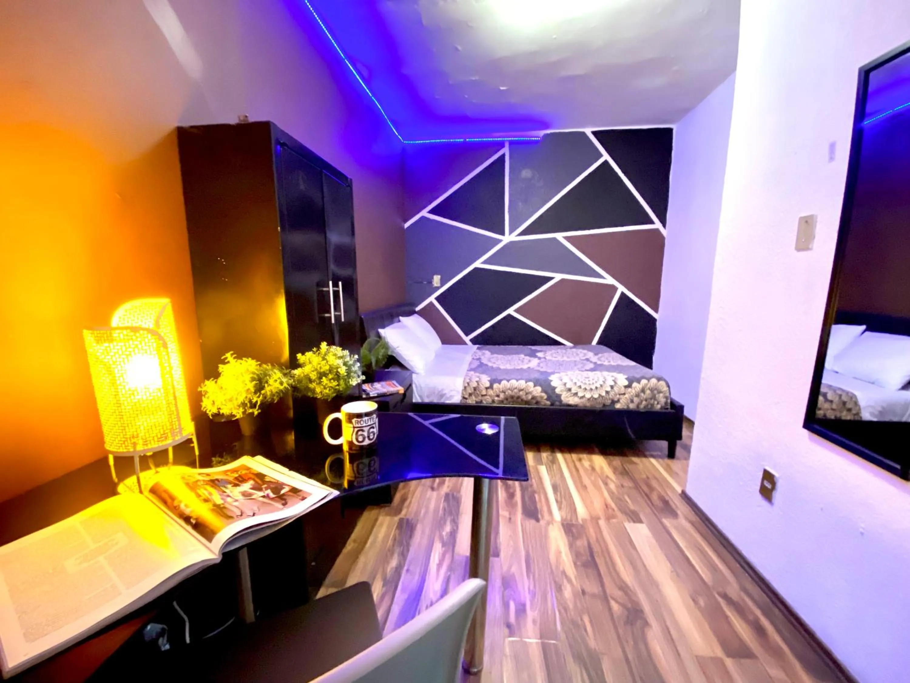 Photo of the whole room in ROOMIES HOSTEL Condesa