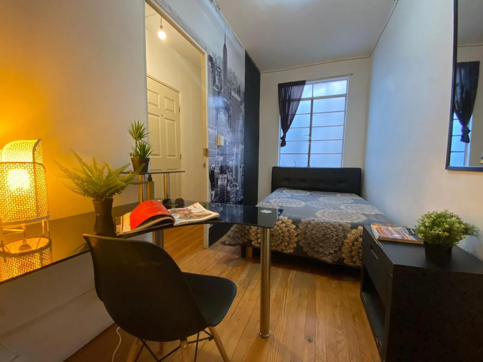 Photo of the whole room in ROOMIES HOSTEL Condesa