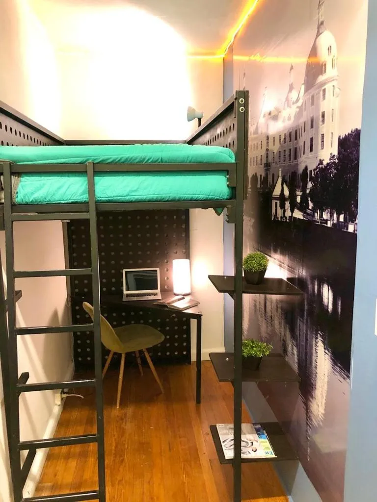 bunk bed in ROOMIES HOSTEL Condesa