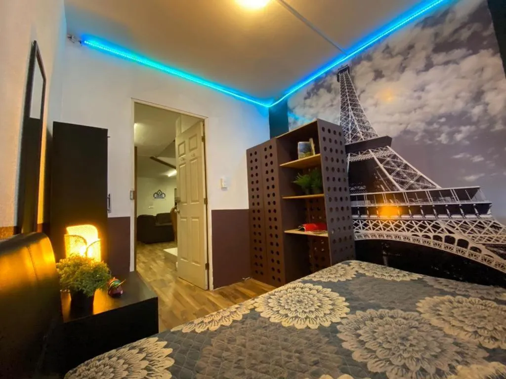 Photo of the whole room in ROOMIES HOSTEL Condesa