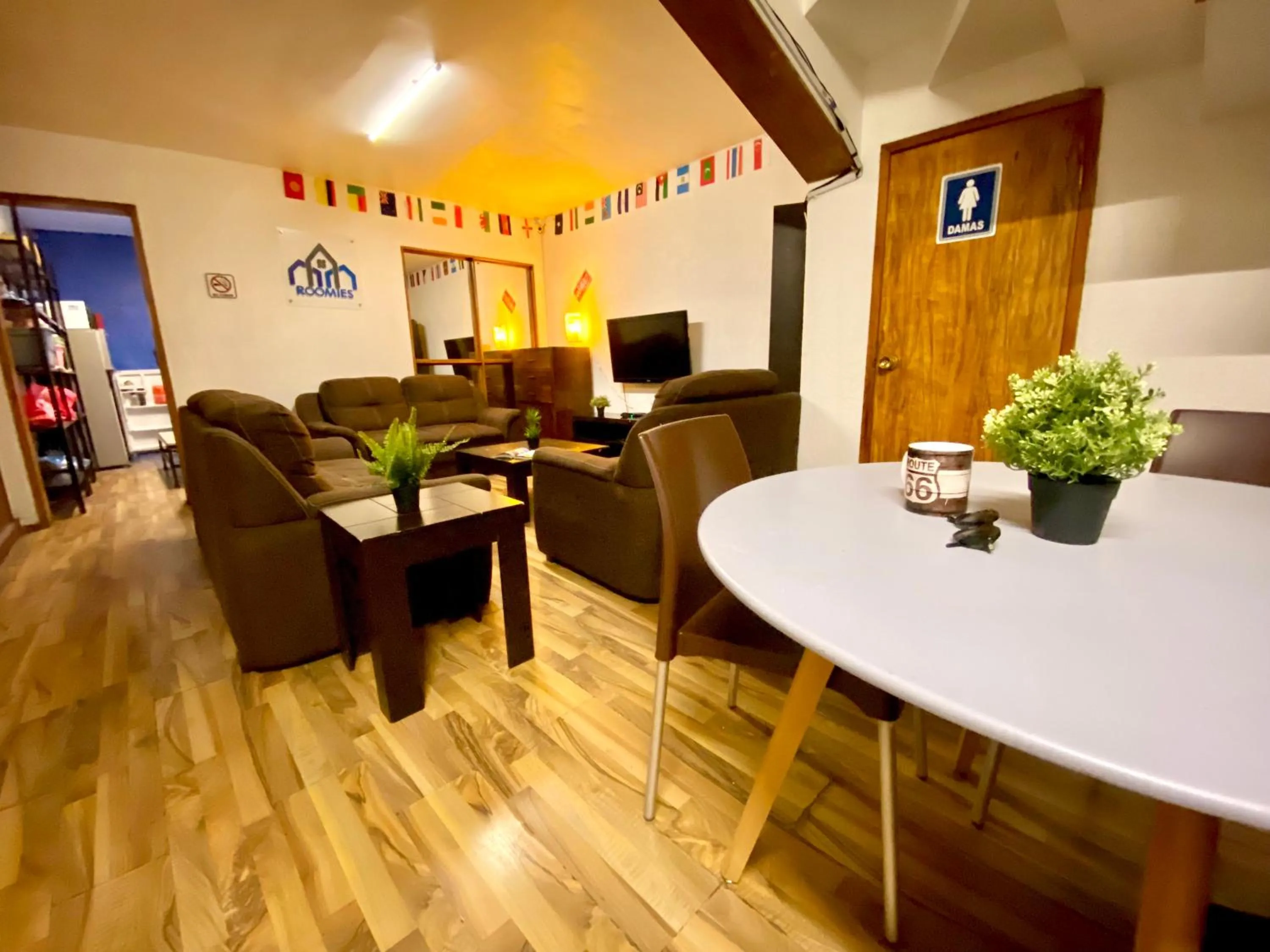 Living room in ROOMIES HOSTEL Condesa