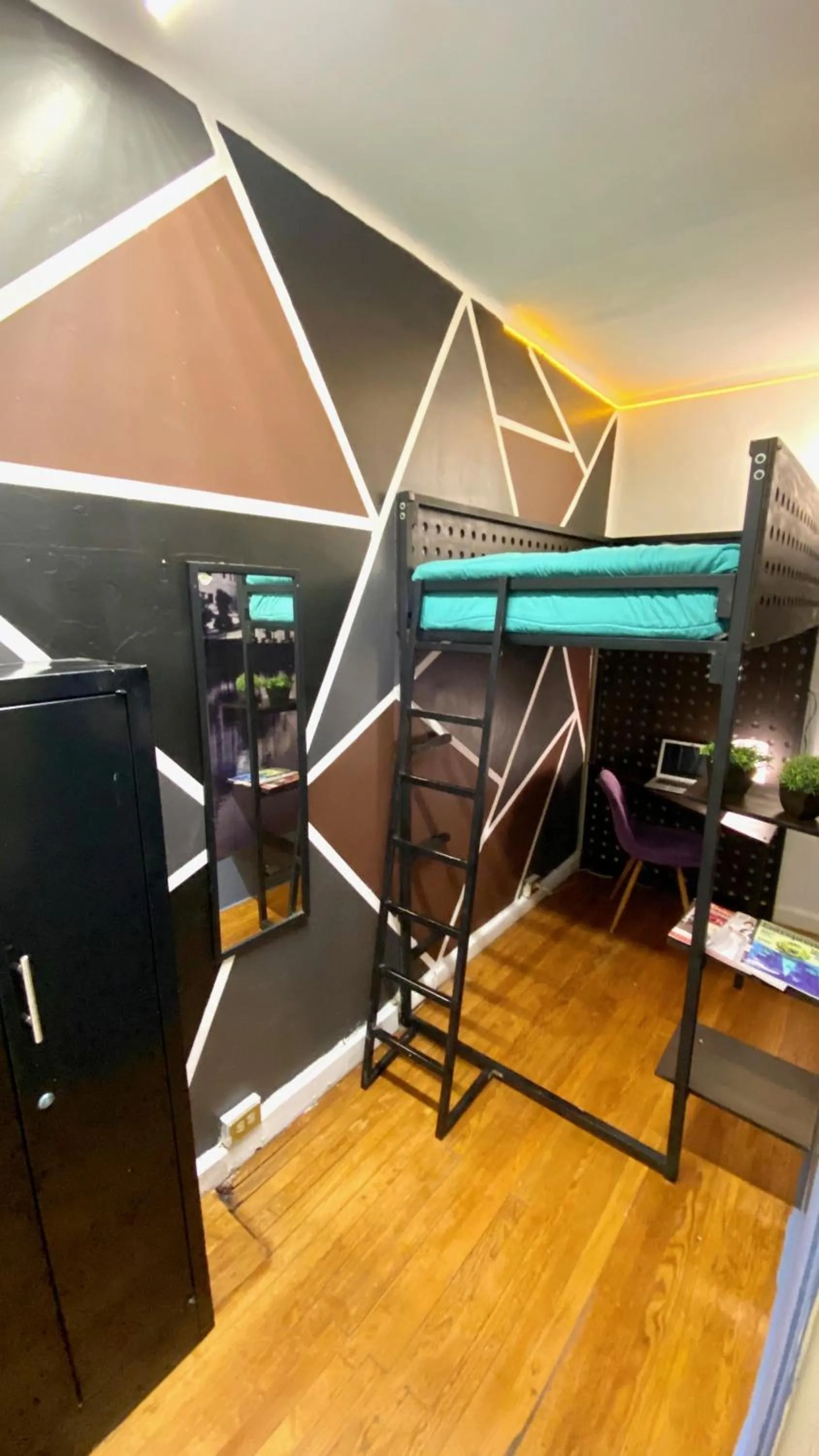 Photo of the whole room in ROOMIES HOSTEL Condesa