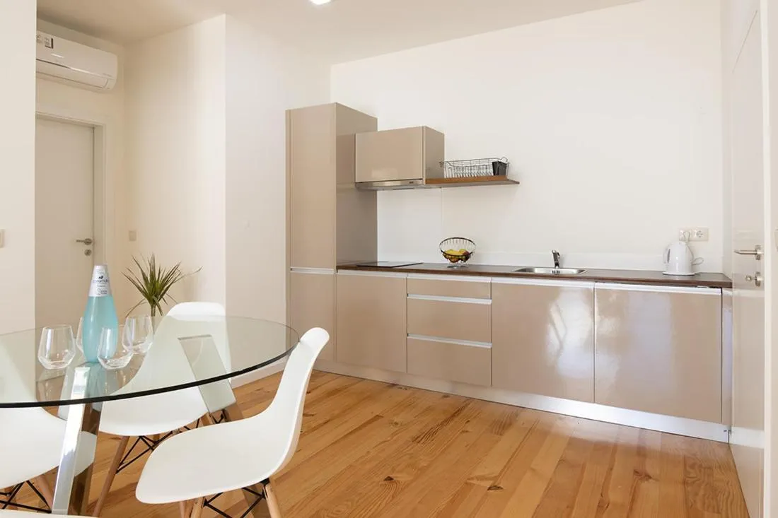 Kitchen or kitchenette in Varandas de S. Jorge - Apartments