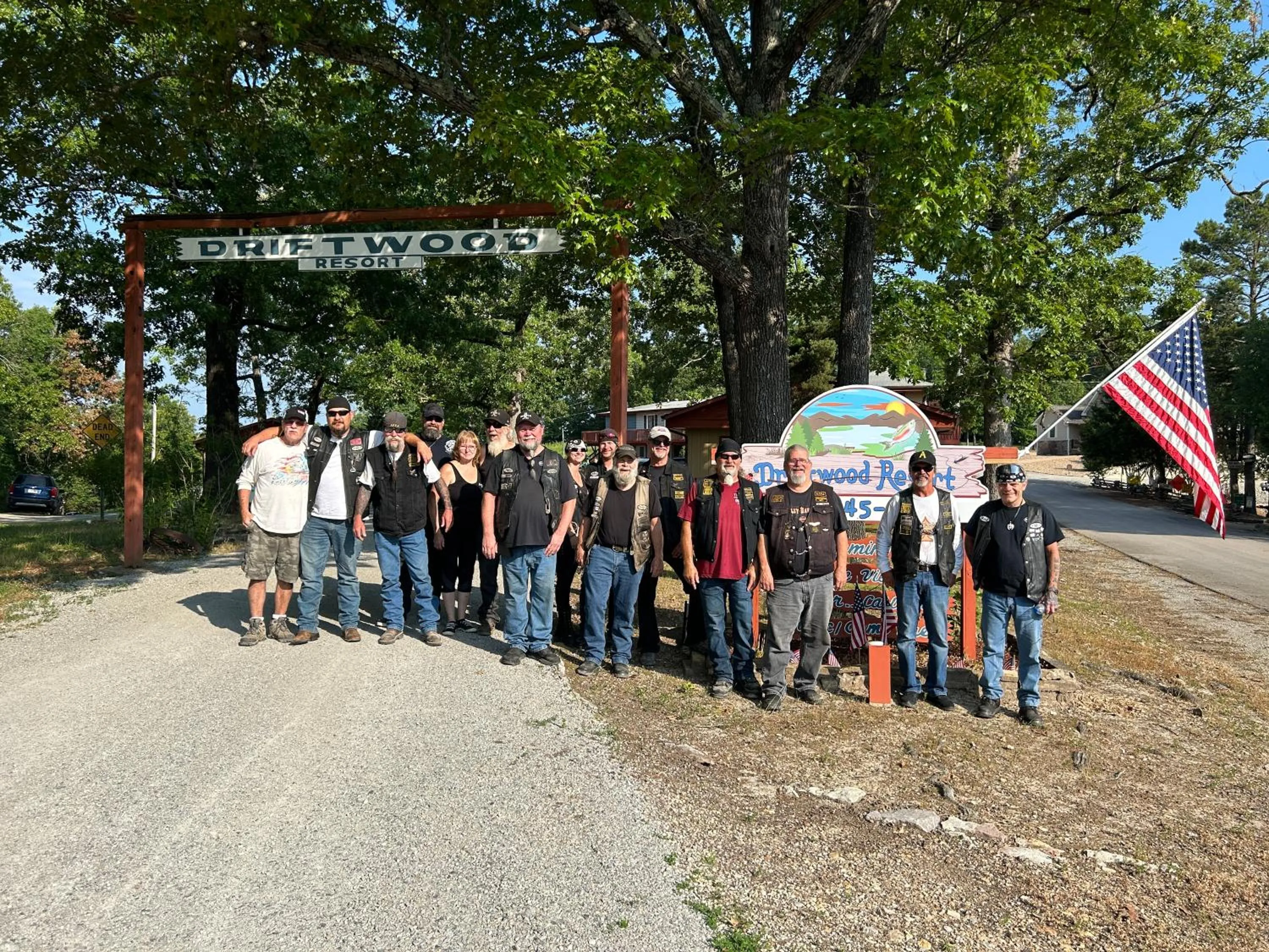 Guests in Driftwood Resort Bull Shoals