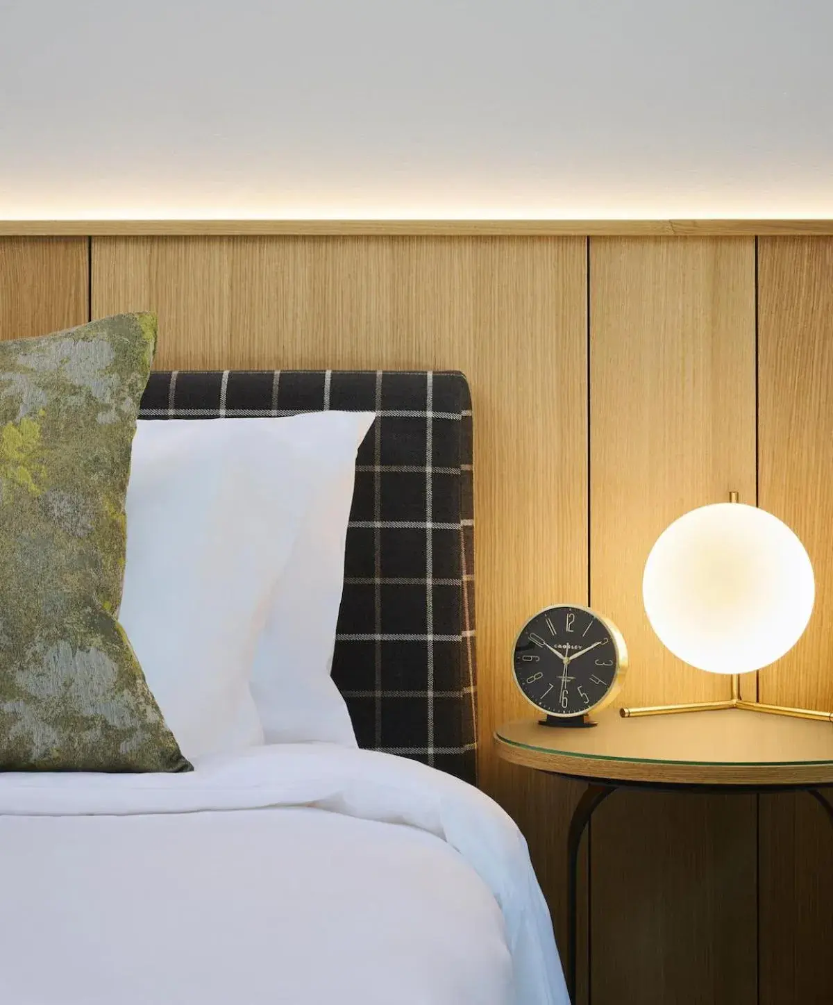 Decorative detail, Bed in The Loren Hotel Austin Decorative detail, Bed in The Loren Hotel Austin