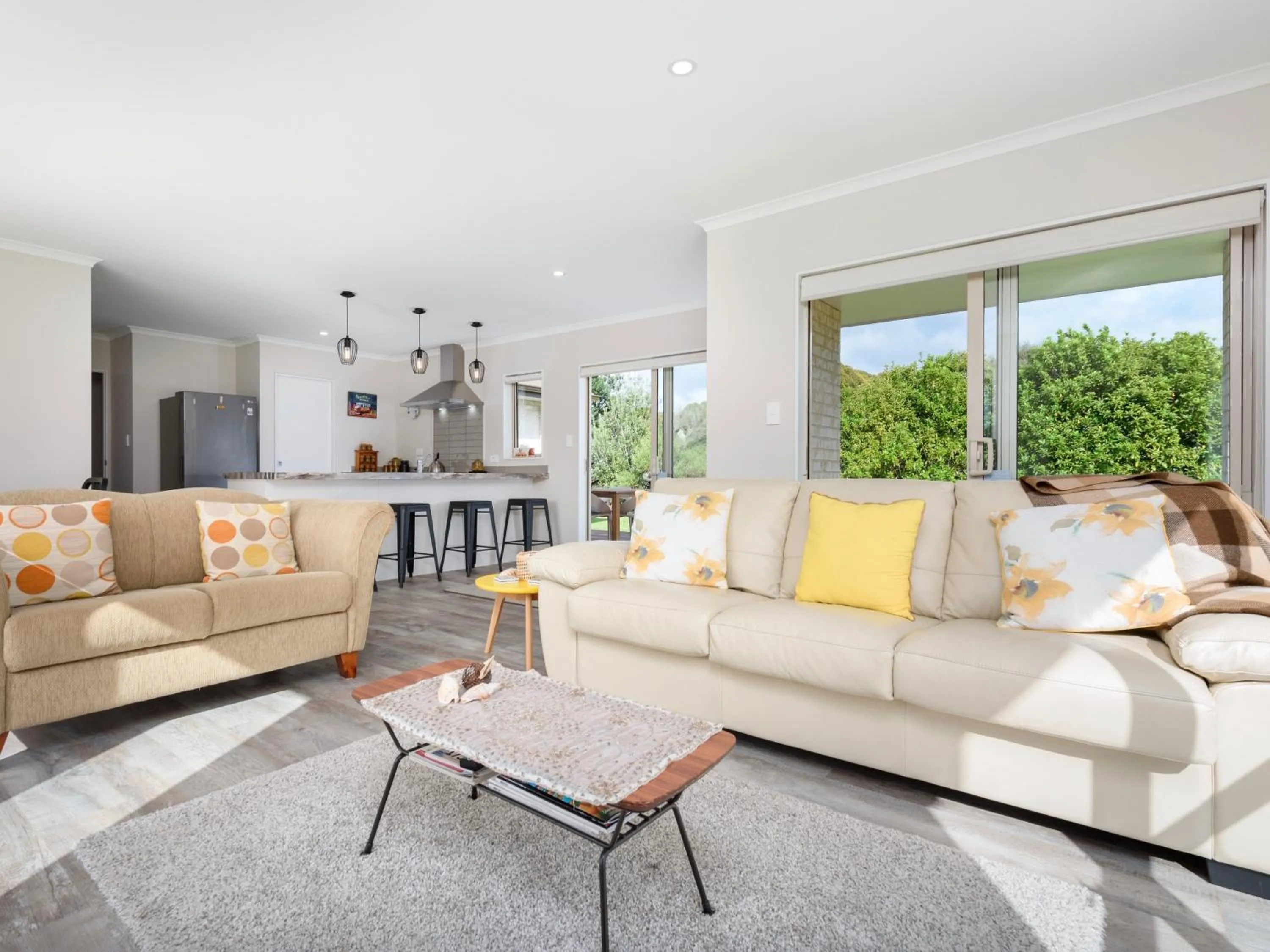 Modern Beach Break - Waihi Beach Holiday Home