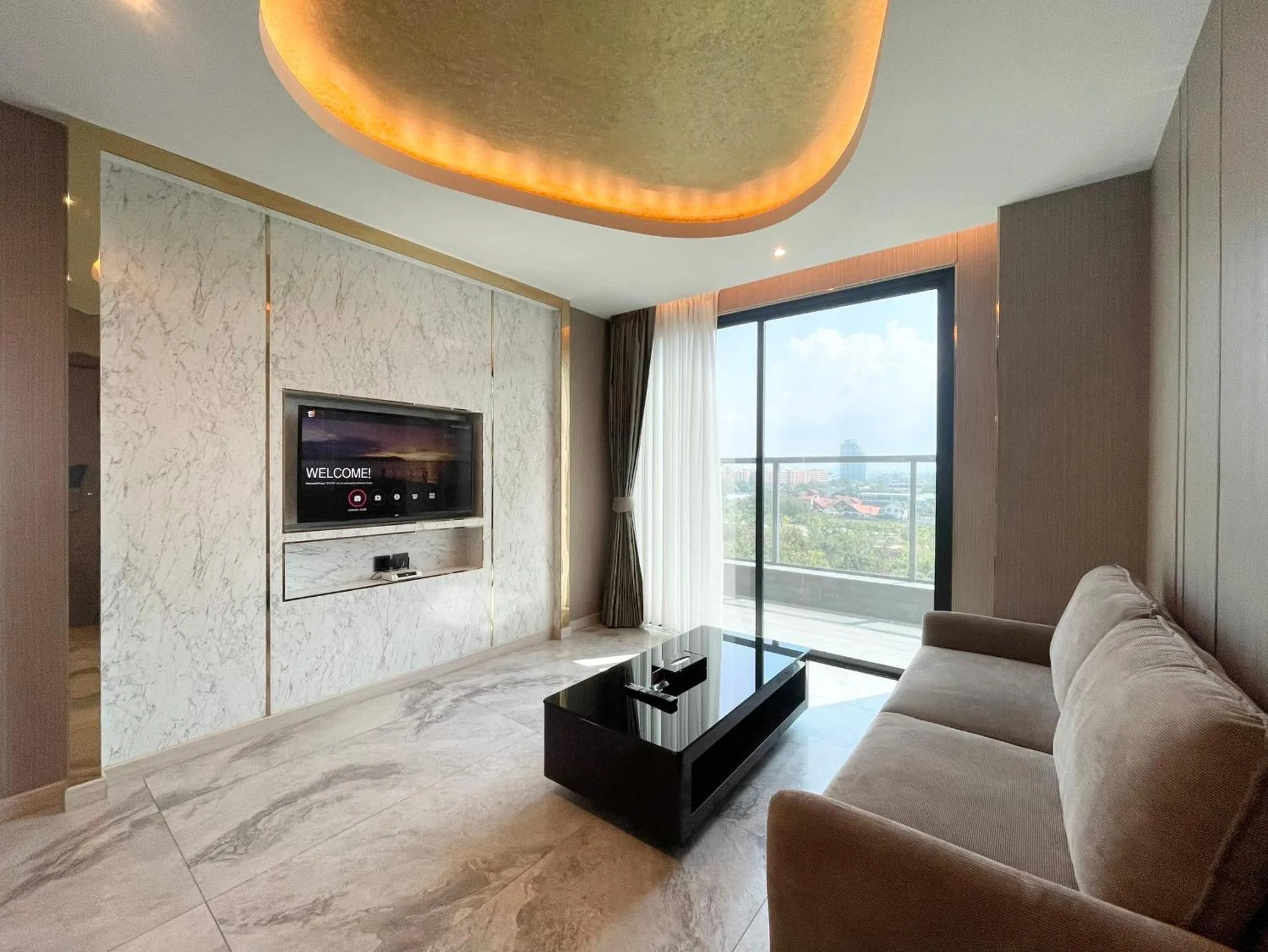 TV and multimedia in THE TJ HOTEL Pattaya