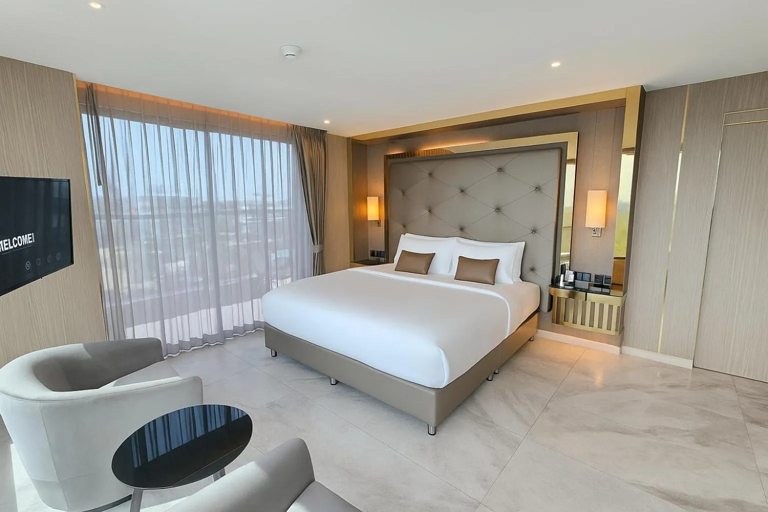 Bedroom, Bed in THE TJ HOTEL Pattaya