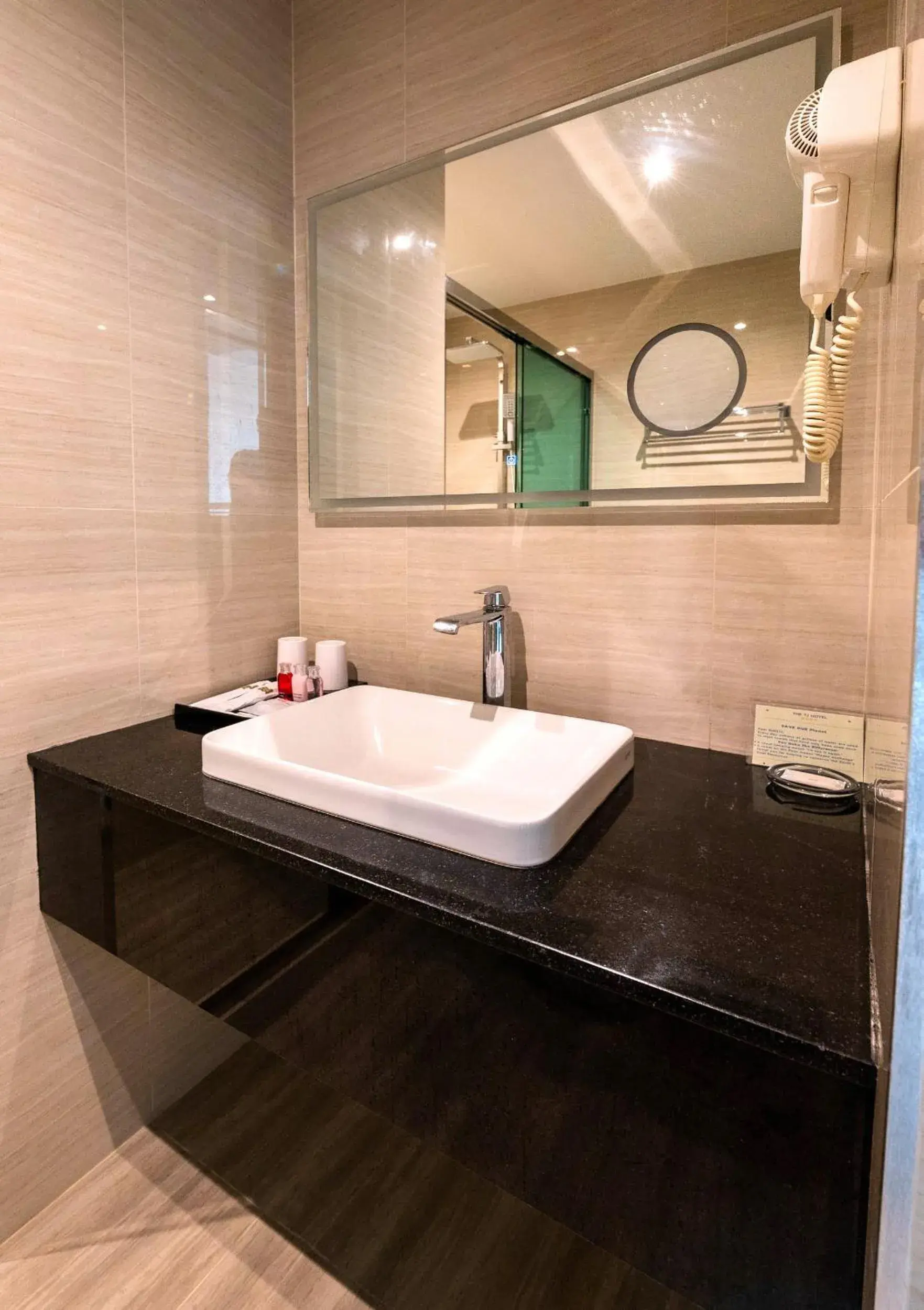 Bathroom in THE TJ HOTEL Pattaya Bathroom in THE TJ HOTEL Pattaya