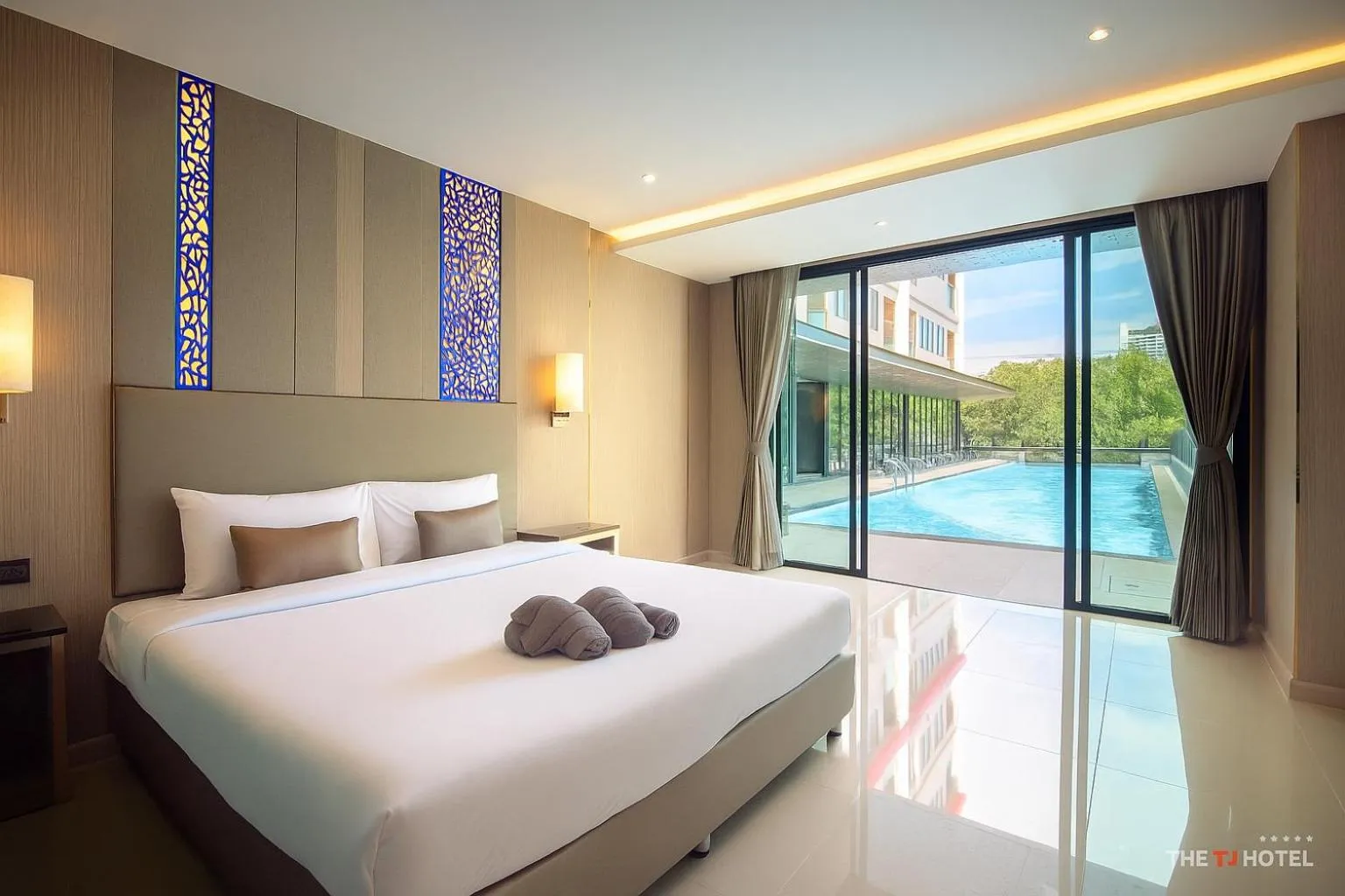 Bedroom, Bed in THE TJ HOTEL Pattaya