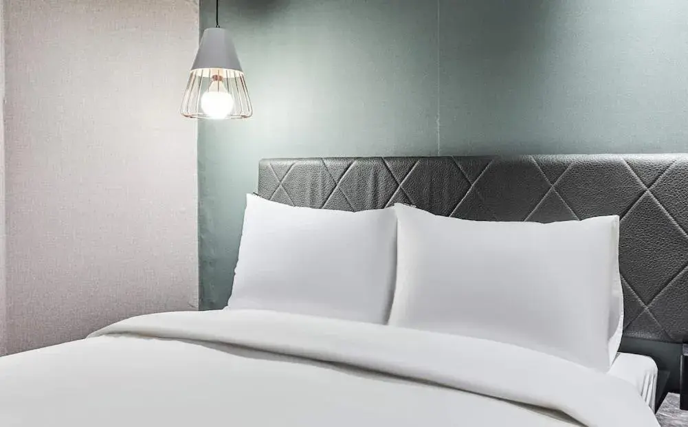 Bed in Hotel WO Yongsan Station Bed in Hotel WO Yongsan Station