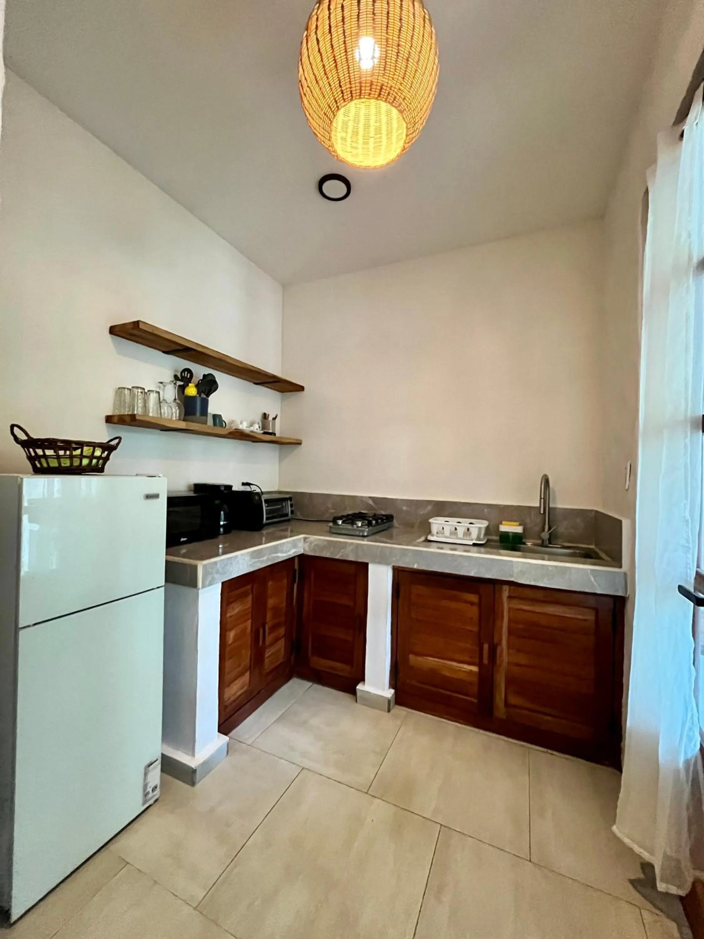 Kitchen or kitchenette in Hotel El Manglar y Cantarana