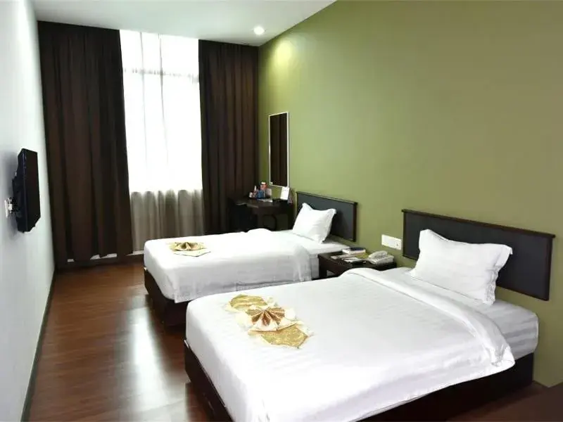 Photo of the whole room, Bed in LI HUA HOTEL , BINTULU SENTRAL Photo of the whole room, Bed in LI HUA HOTEL , BINTULU SENTRAL