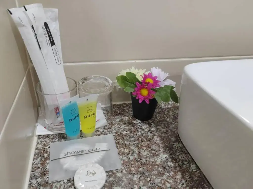 Bathroom in LI HUA HOTEL , BINTULU SENTRAL Bathroom in LI HUA HOTEL , BINTULU SENTRAL