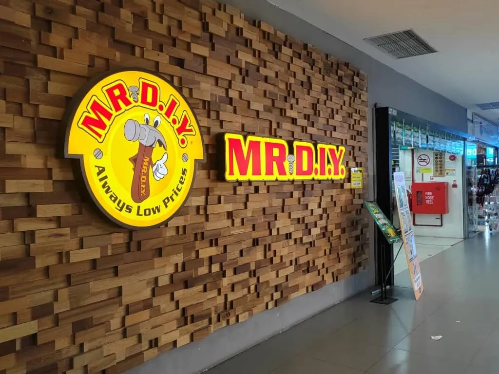 Shopping Area in LI HUA HOTEL , BINTULU SENTRAL