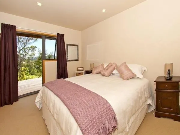 Property building in Treetop Oasis - Tairua Executive Holiday Home