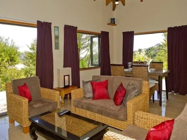 Property building in Treetop Oasis - Tairua Executive Holiday Home