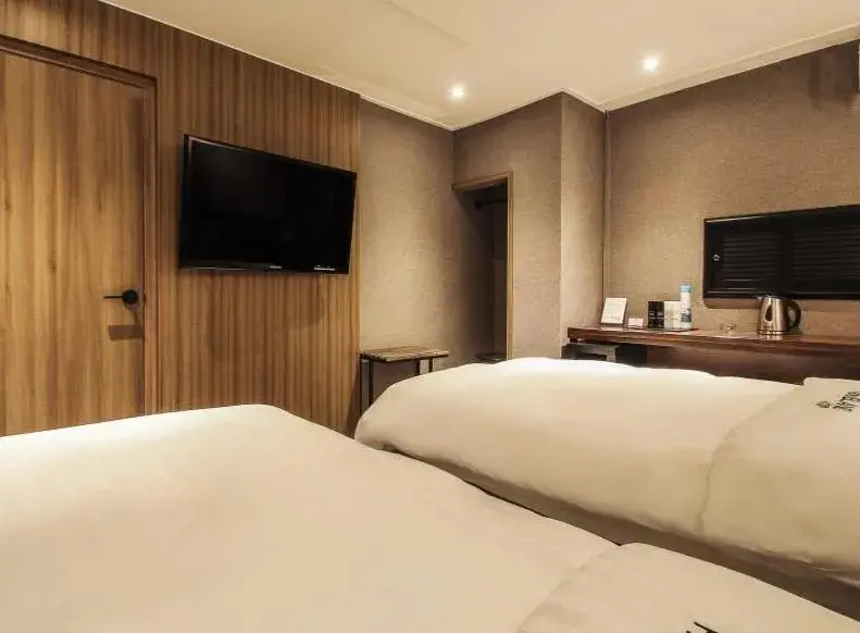 Standard Twin Room in Gangnam Blanc Standard Twin Room in Gangnam Blanc