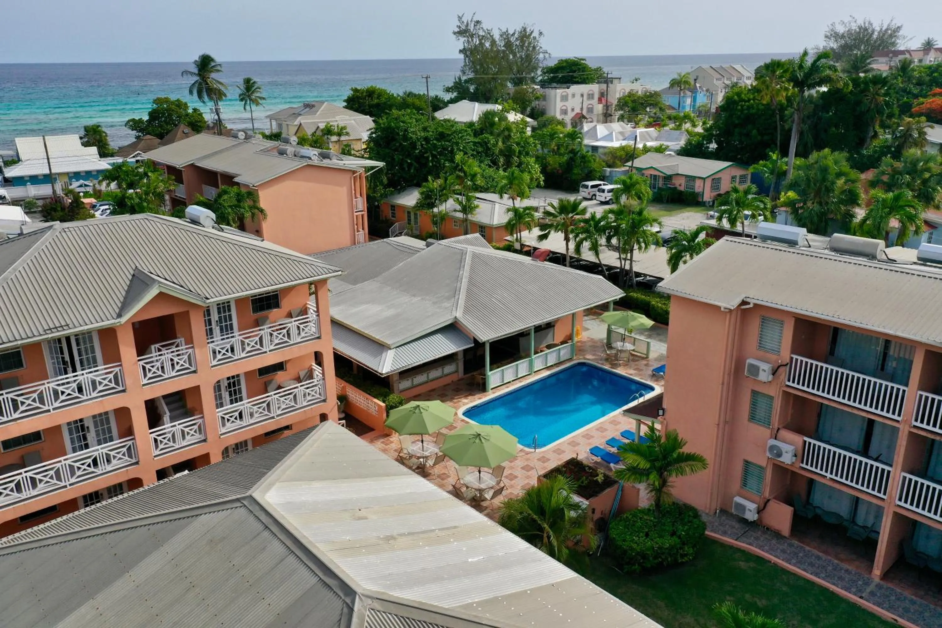 Property building in Worthing Court Apartment Hotel