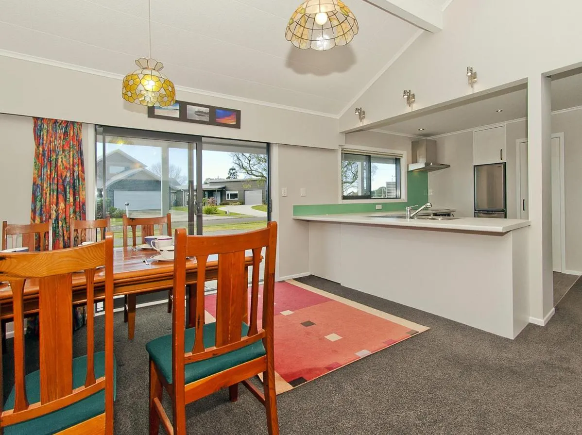 Property building in Sea Breeze - Whangamata Holiday Home