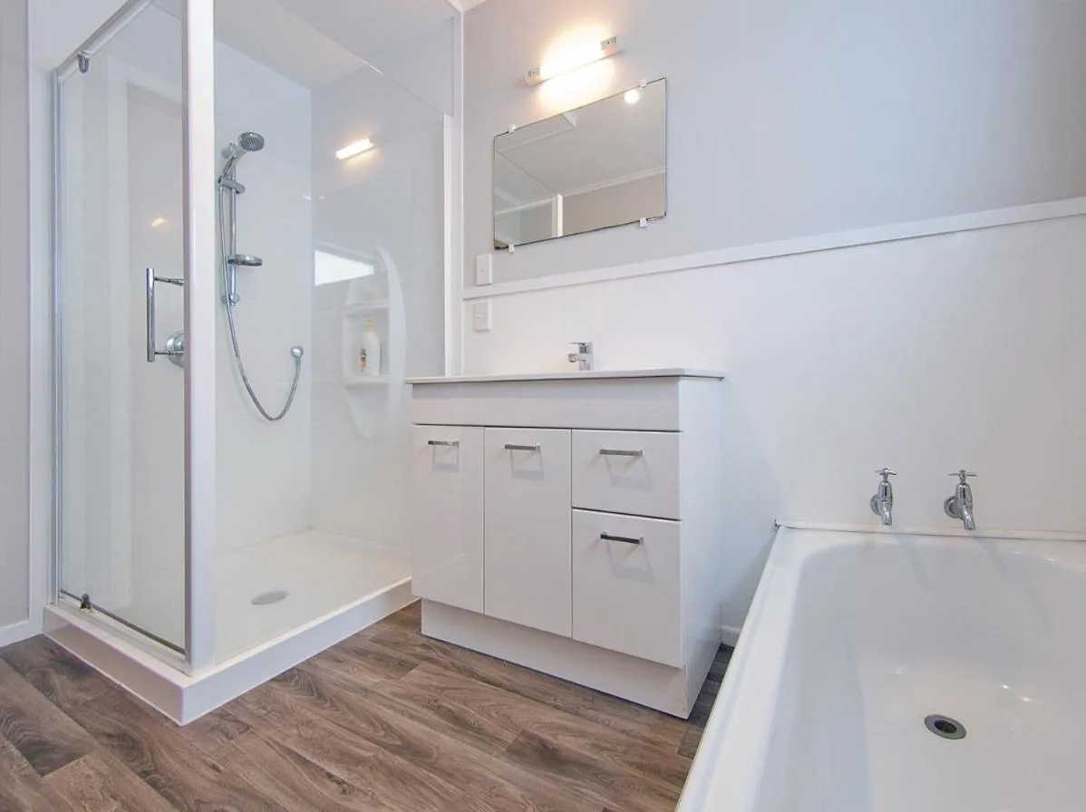 Property building in Sea Breeze - Whangamata Holiday Home