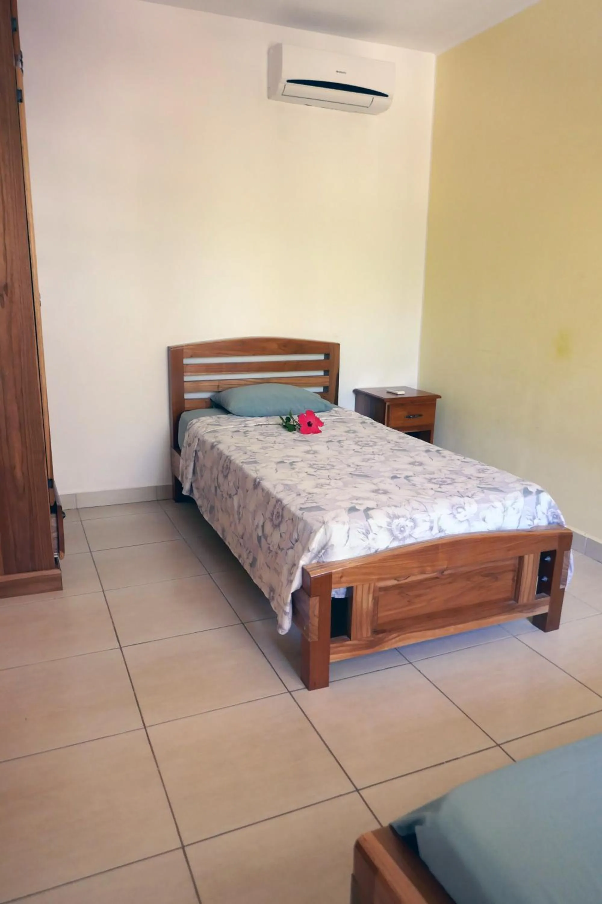 Bedroom, Bed in Kevin Kondos