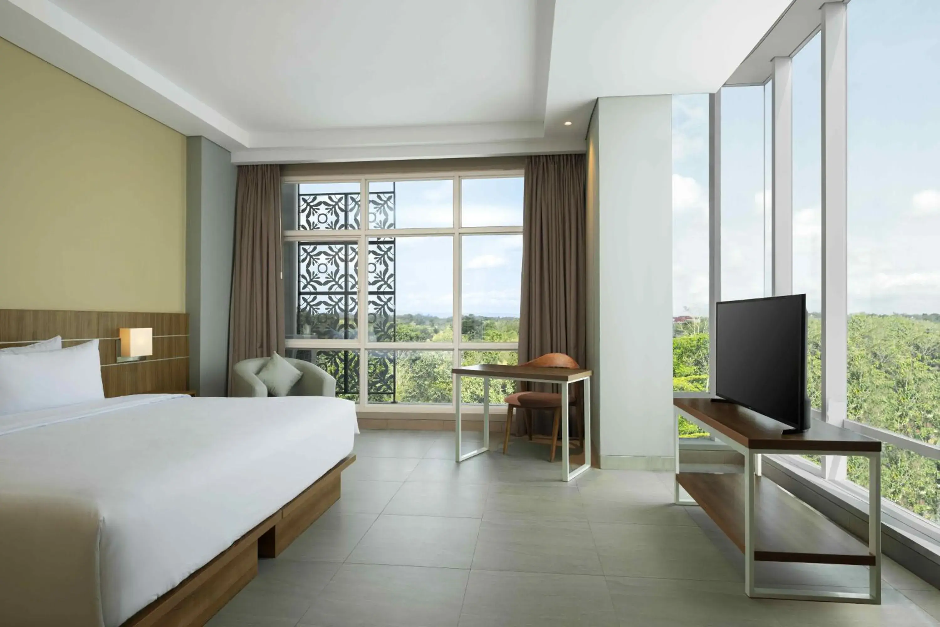 Deluxe Executive Room Hollywood in Hotel Santika Gunungkidul Deluxe Executive Room Hollywood in Hotel Santika Gunungkidul